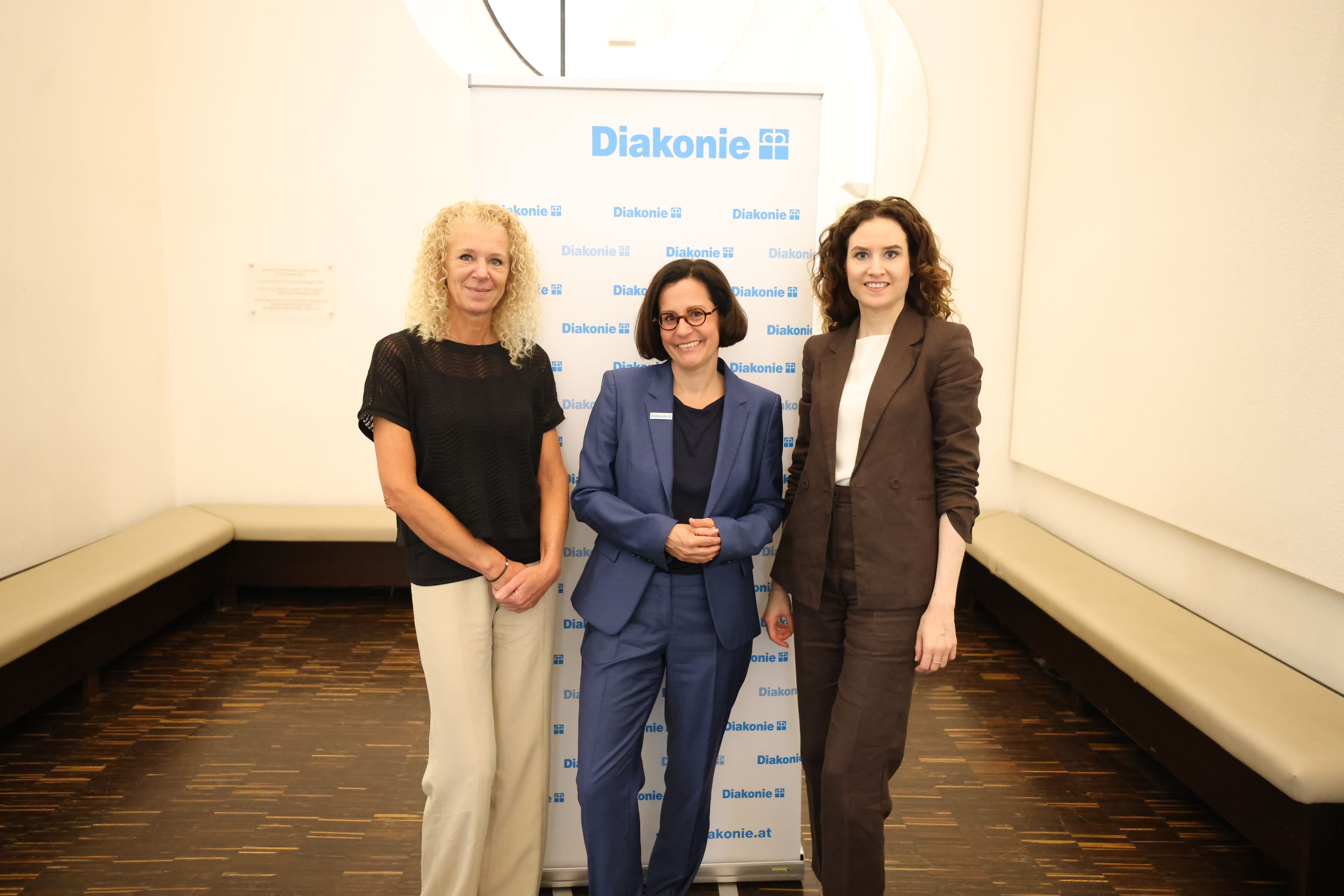 Passend zum Weltflüchtlingstag spricht die Diakonie ein wichtiges Thema an. Das Motto der Pressekonferenz: 