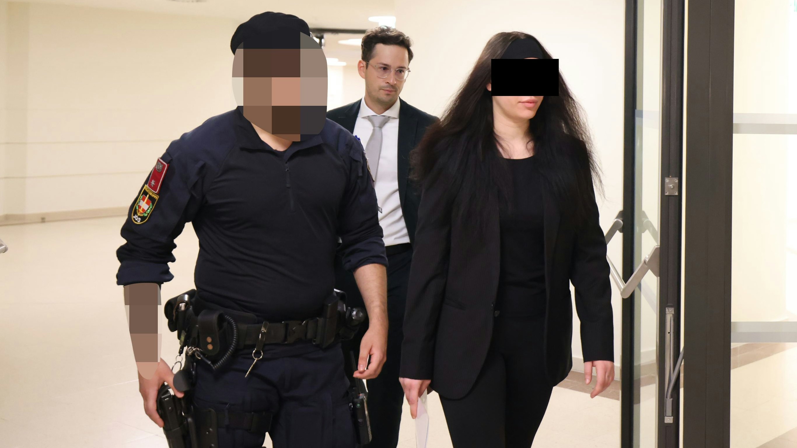 Heute.at - So lief Bankomat-Sprengung ab – erste Frau packt aus