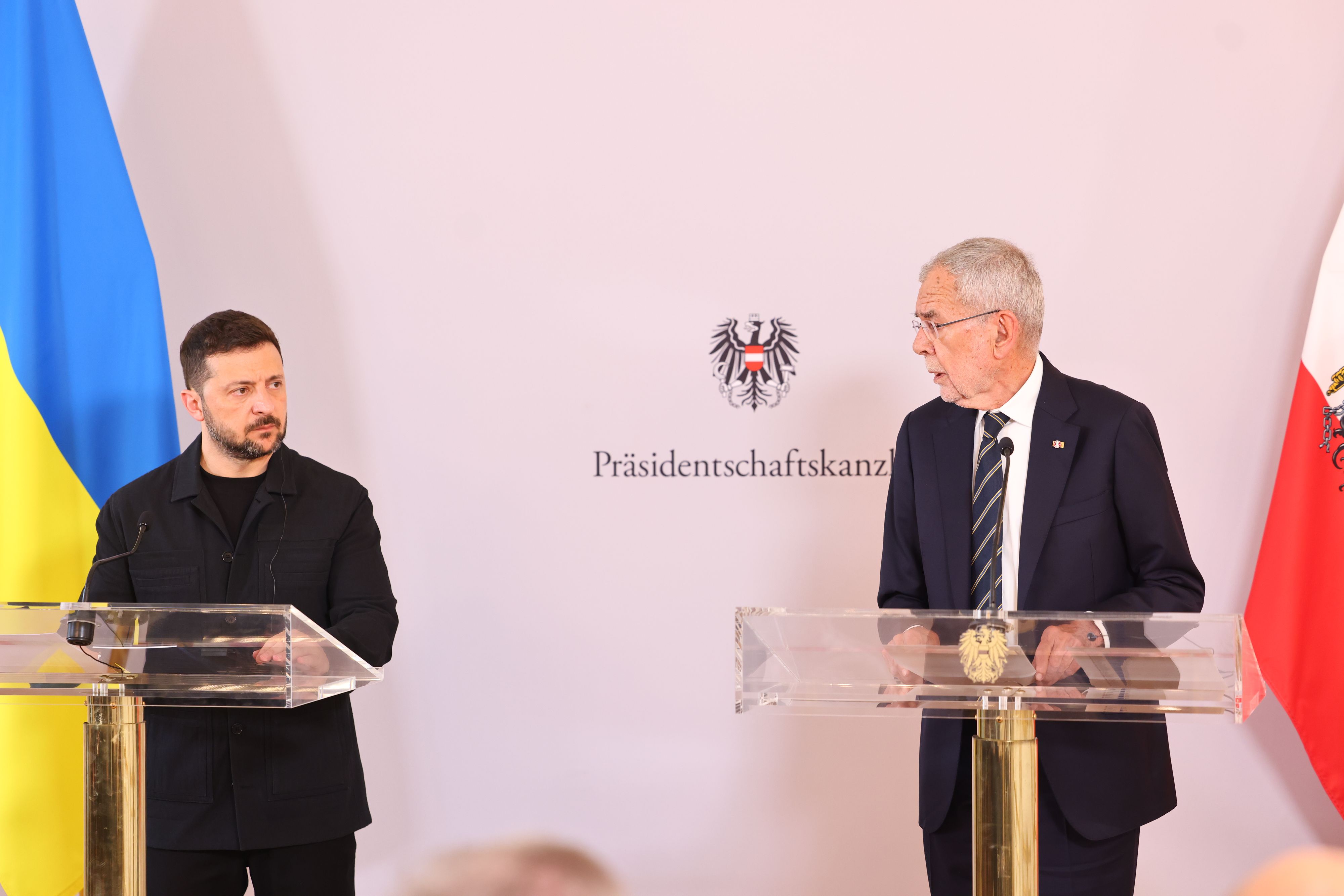 Der ukrainische Präsident Wolodymyr Selenskyj und Österreichs Bundespräsident Alexander Van der Bellen.