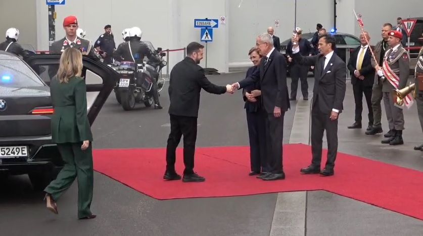 Präsident Selenskyj leistete sich am Montag in Wien einen Fauxpas.