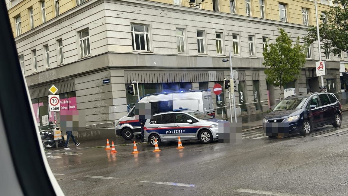 Heute.at - BMW erfasst Mann am Wiener Gürtel – Opfer im Spital