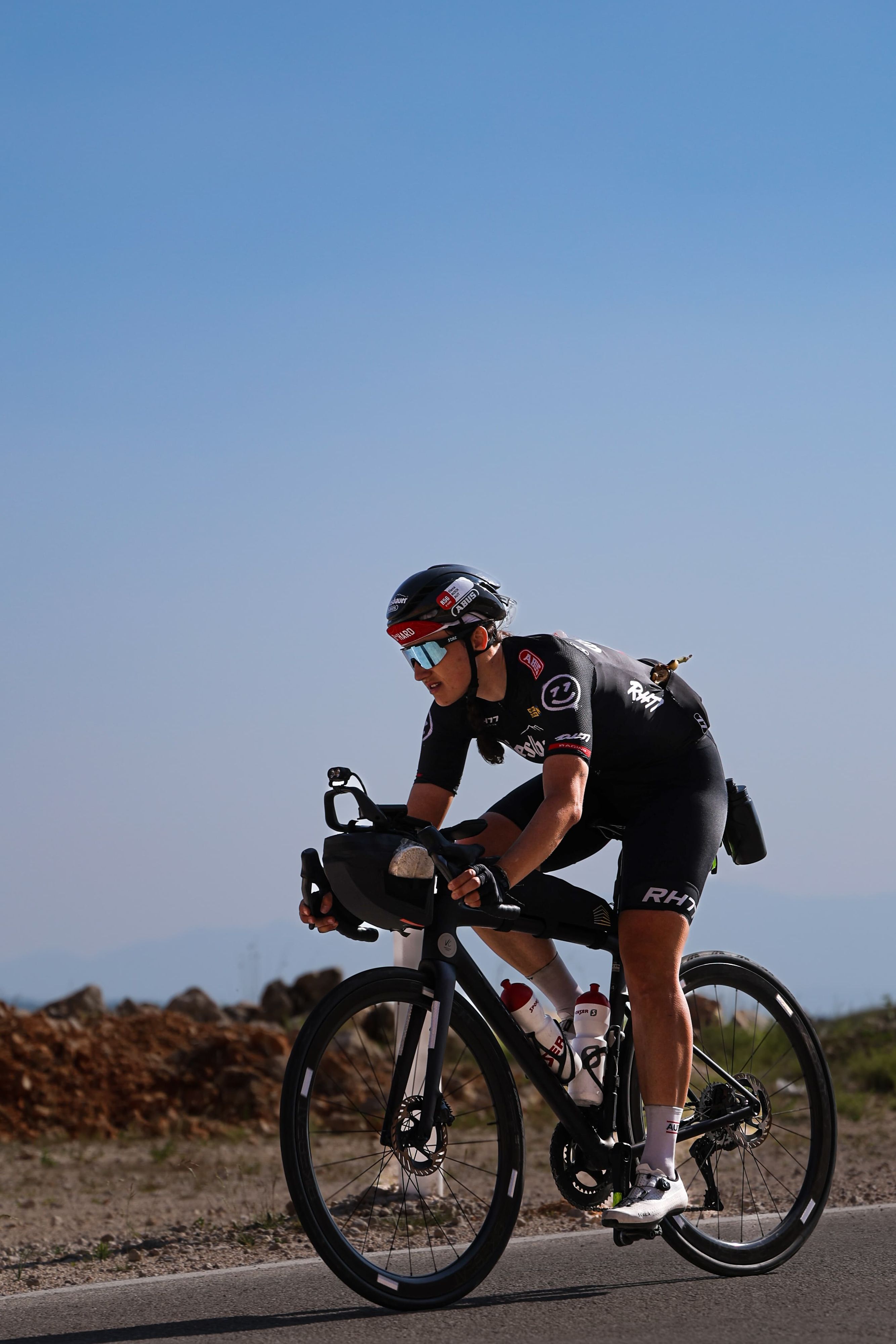 Die Hollabrunnerin Elena Roch am Rad