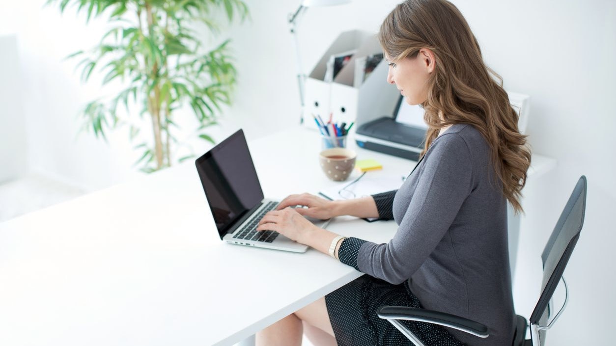 Heute.at - Hast du einen Büro-Hintern? Das kannst du dagegen tun