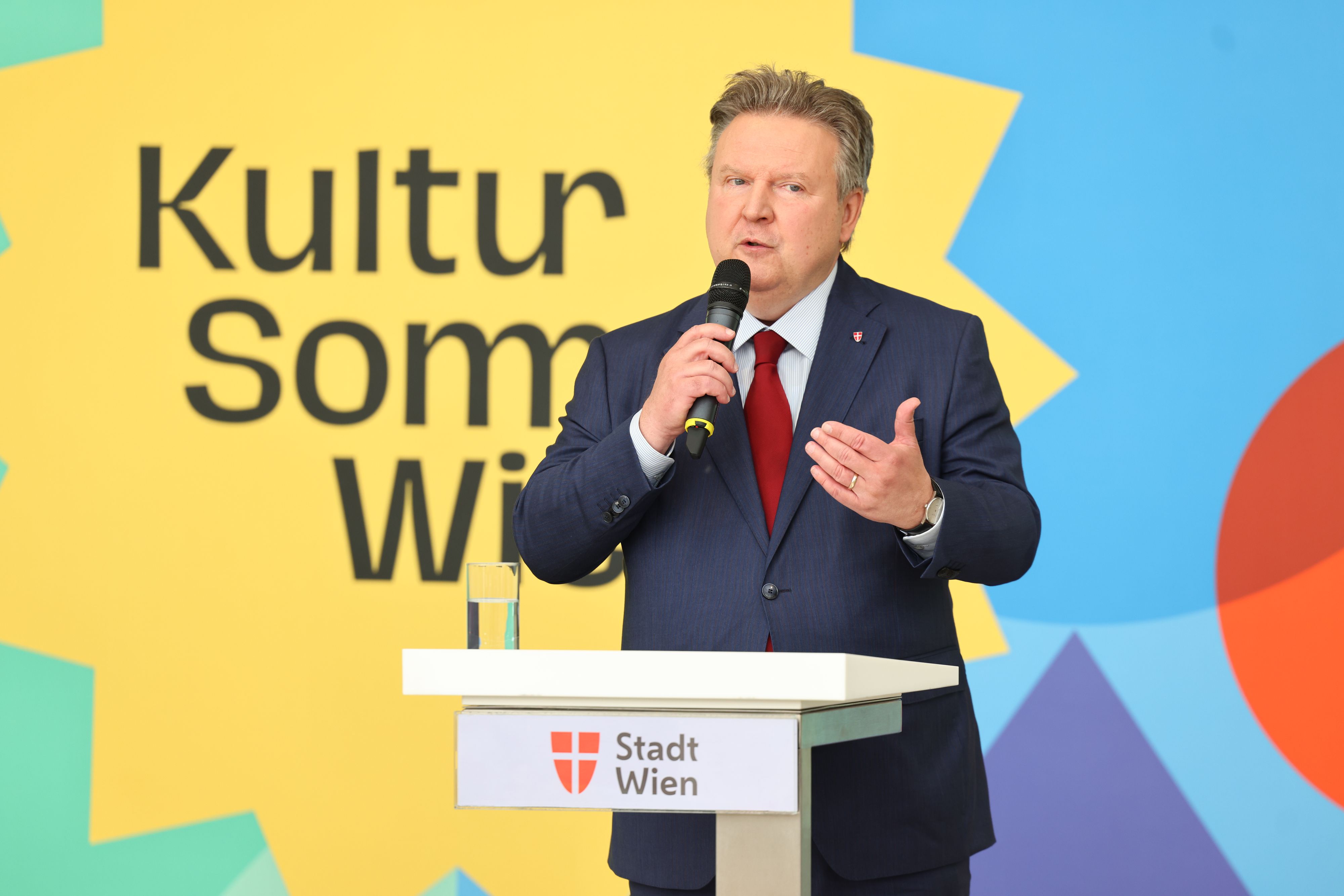 Bürgermeister Michael Ludwig präsentierte das Programm für den Kultursommer 2025.