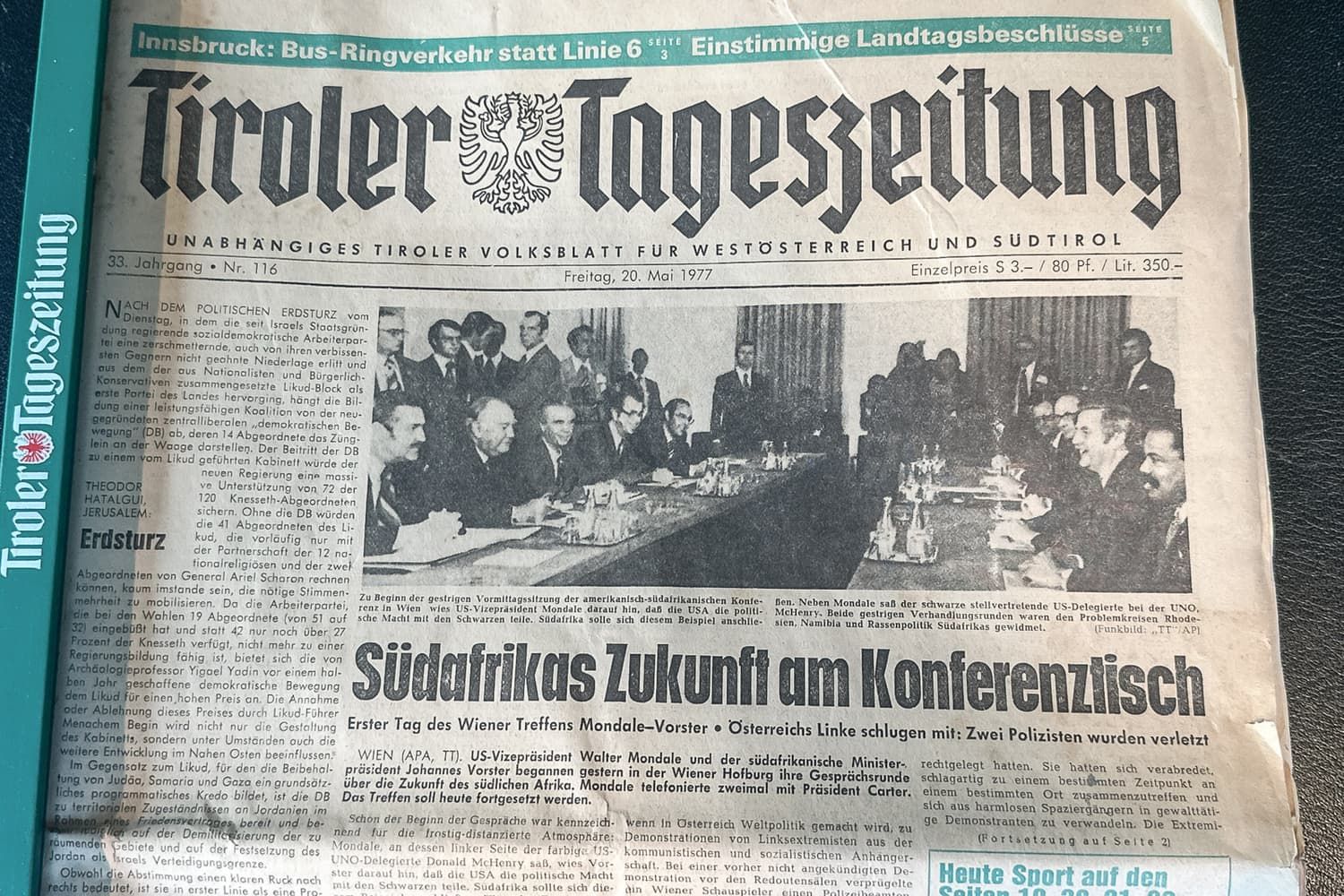 Die Tiroler Tageszeitung vom Geburtstag Benkos am 20. Mai 1977 steht bereits bei 18 Euro