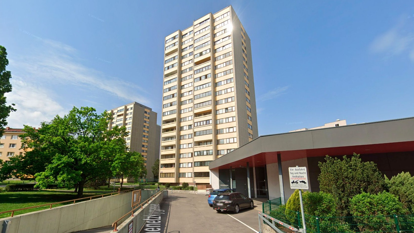 Heute.at - Mädchen (17) lag leblos in Wohnung von mehreren Männern