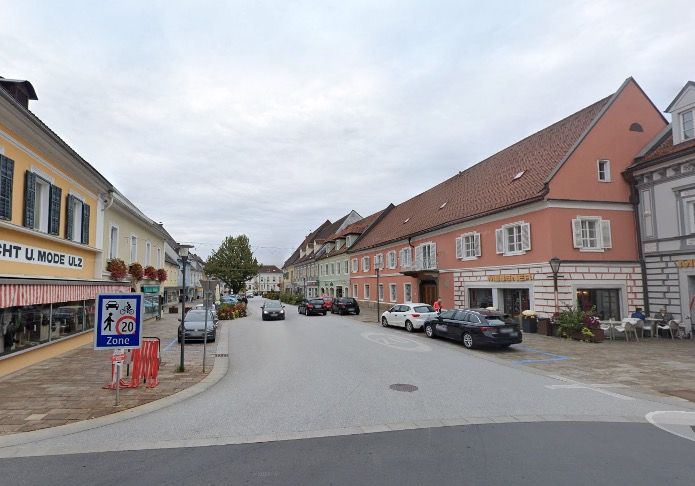 Der Ortskern von Stainz (Steiermark): Nur wenige Straßen entfernt liegt die Schule, an der am 17. Juni eine Amokdrohung einging. Die Polizei rückte mit mehreren Kräften aus.