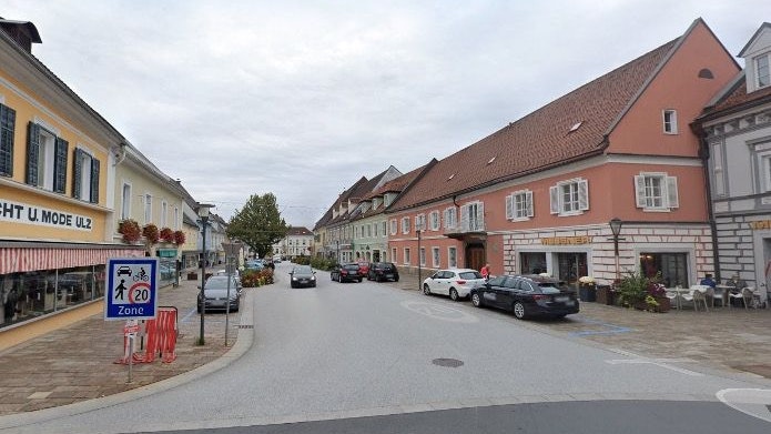 Heute.at - Neue Amokdrohung an Schule – Polizei im Einsatz