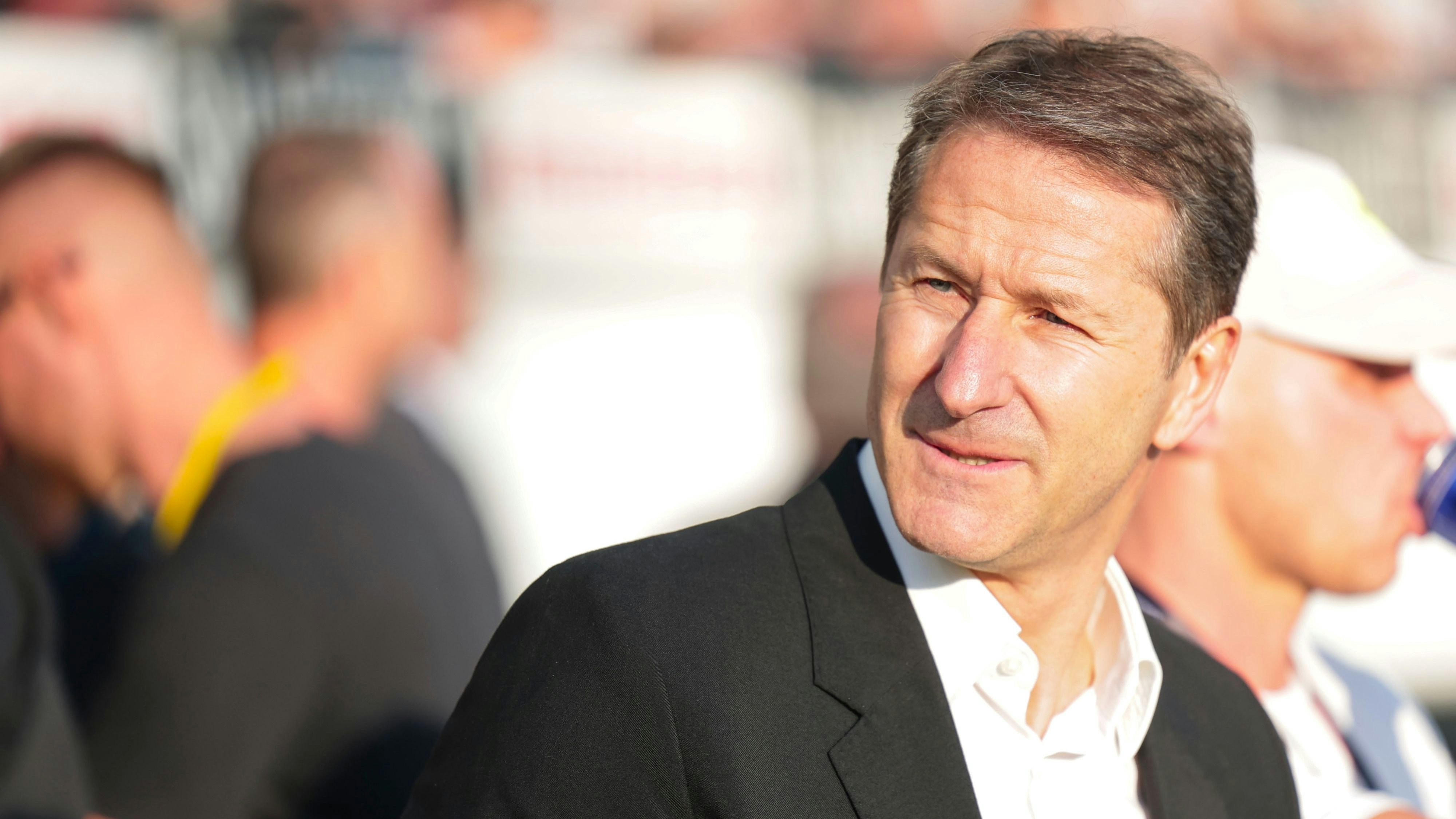 Heute.at - Hohe Ablöse - Zieht es Ex-ÖFB-Coach Foda in die Wüste?