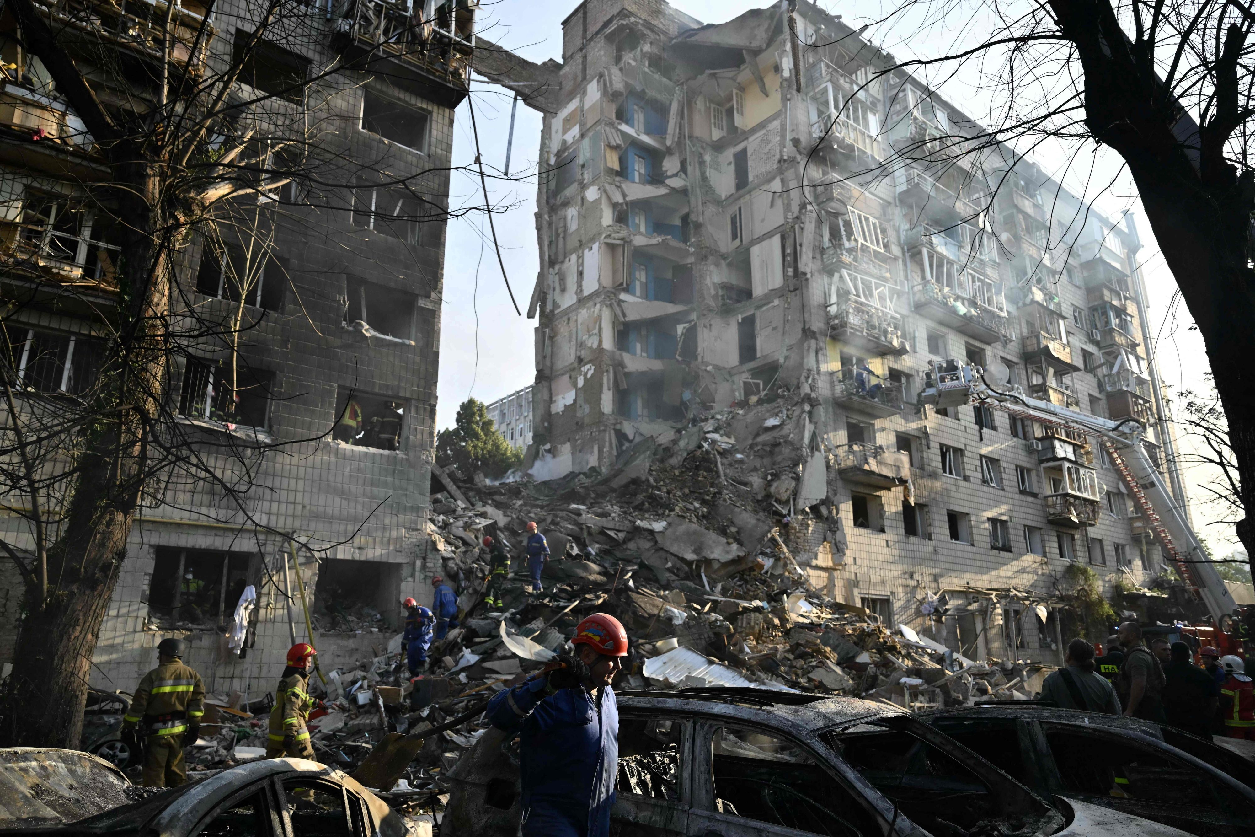 Mindestens 14 Menschen sind bei dem Angriff ums Leben gekommen.