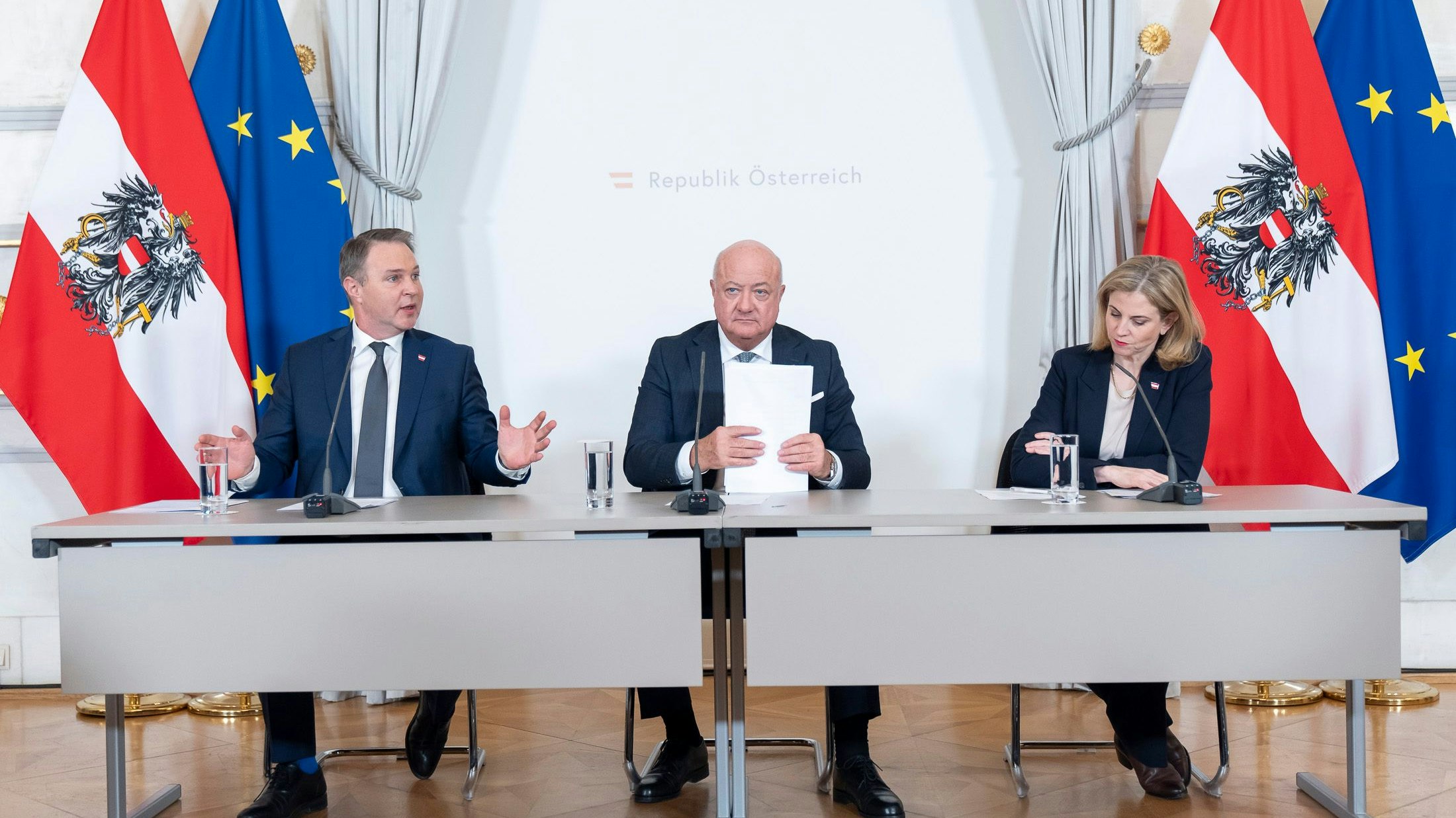 Gönnen sich Generalsekretäre samt Büro: Stocker, Babler, Meinl-Reisinger