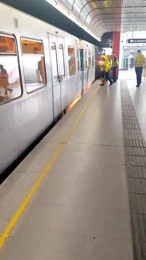 Unter der U-Bahn knallte es gewaltig.