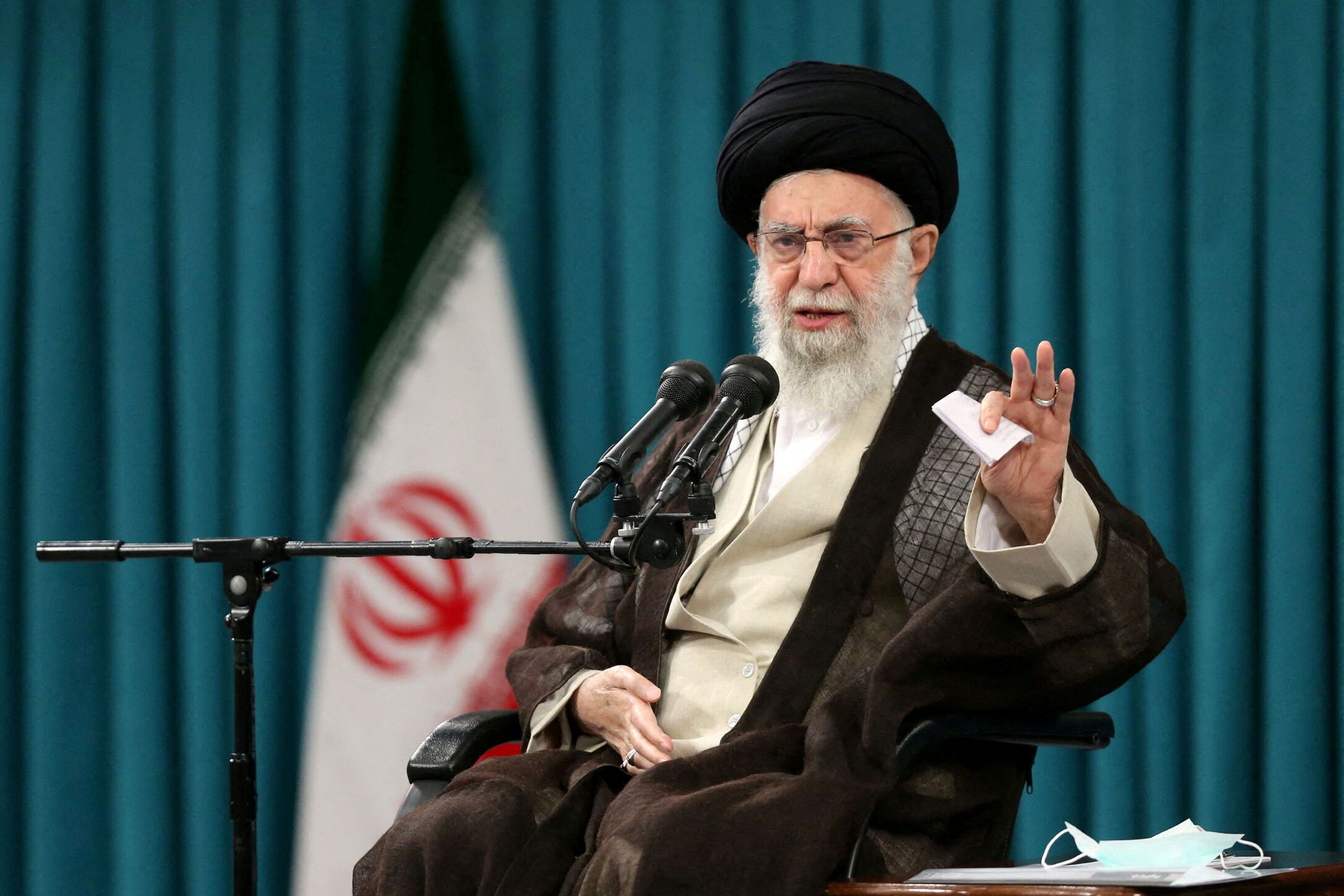 Das iranische Regime um Ayatollah Ali Khamenei ist geschwächt.