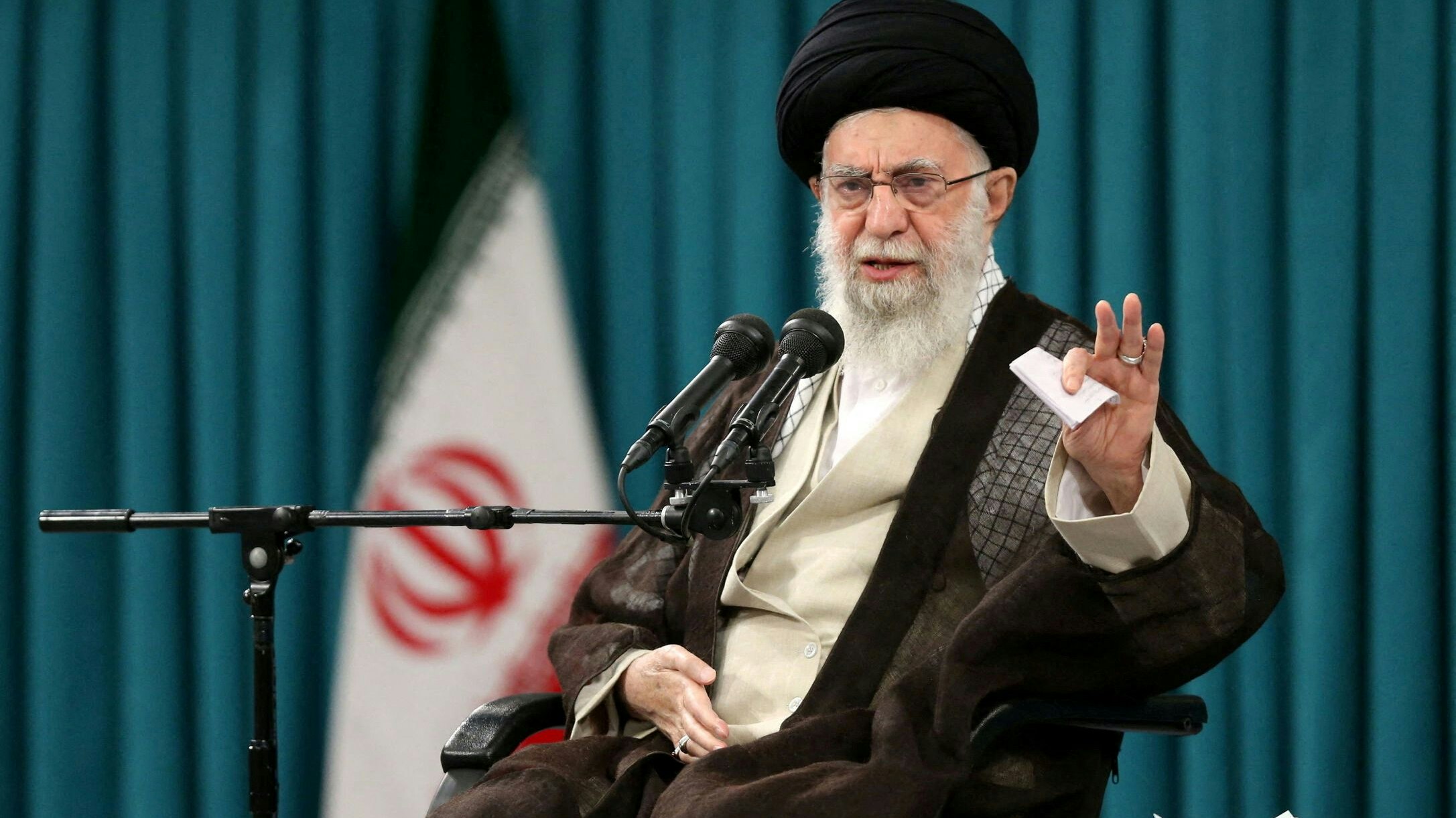 "Die Schlacht beginnt", gibt Khamenei auf X bekannt.