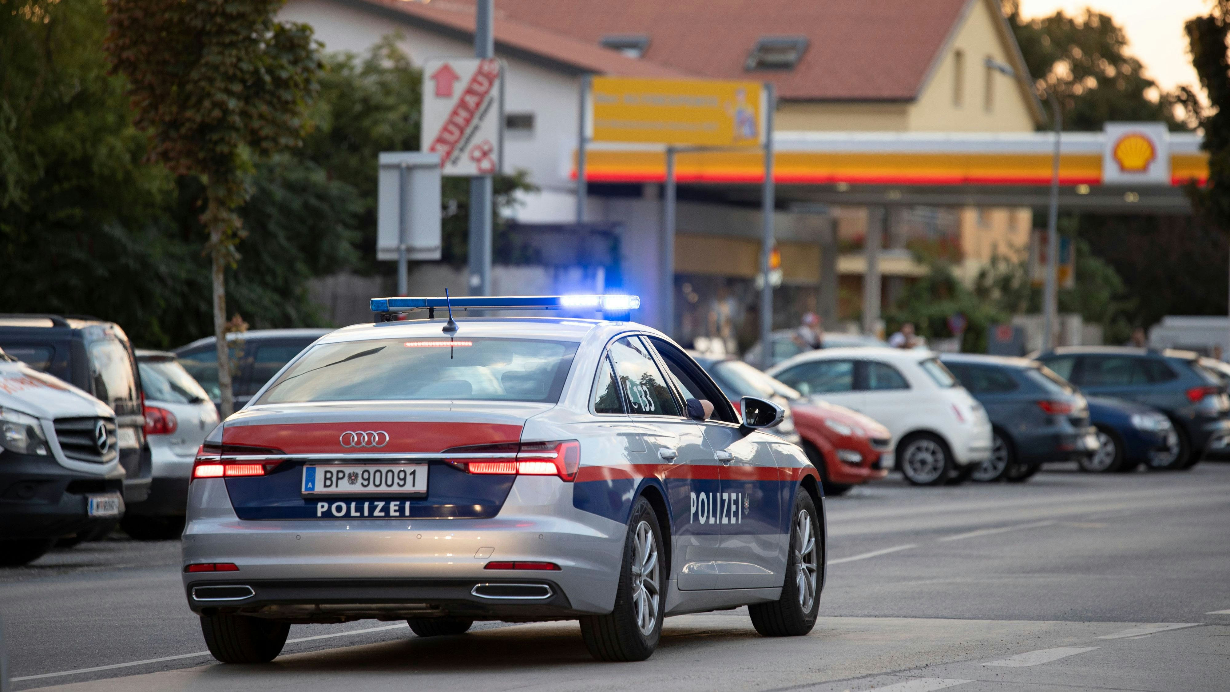 Heute.at - Raubserie in Wien – Frau und 14-Jährige verletzt
