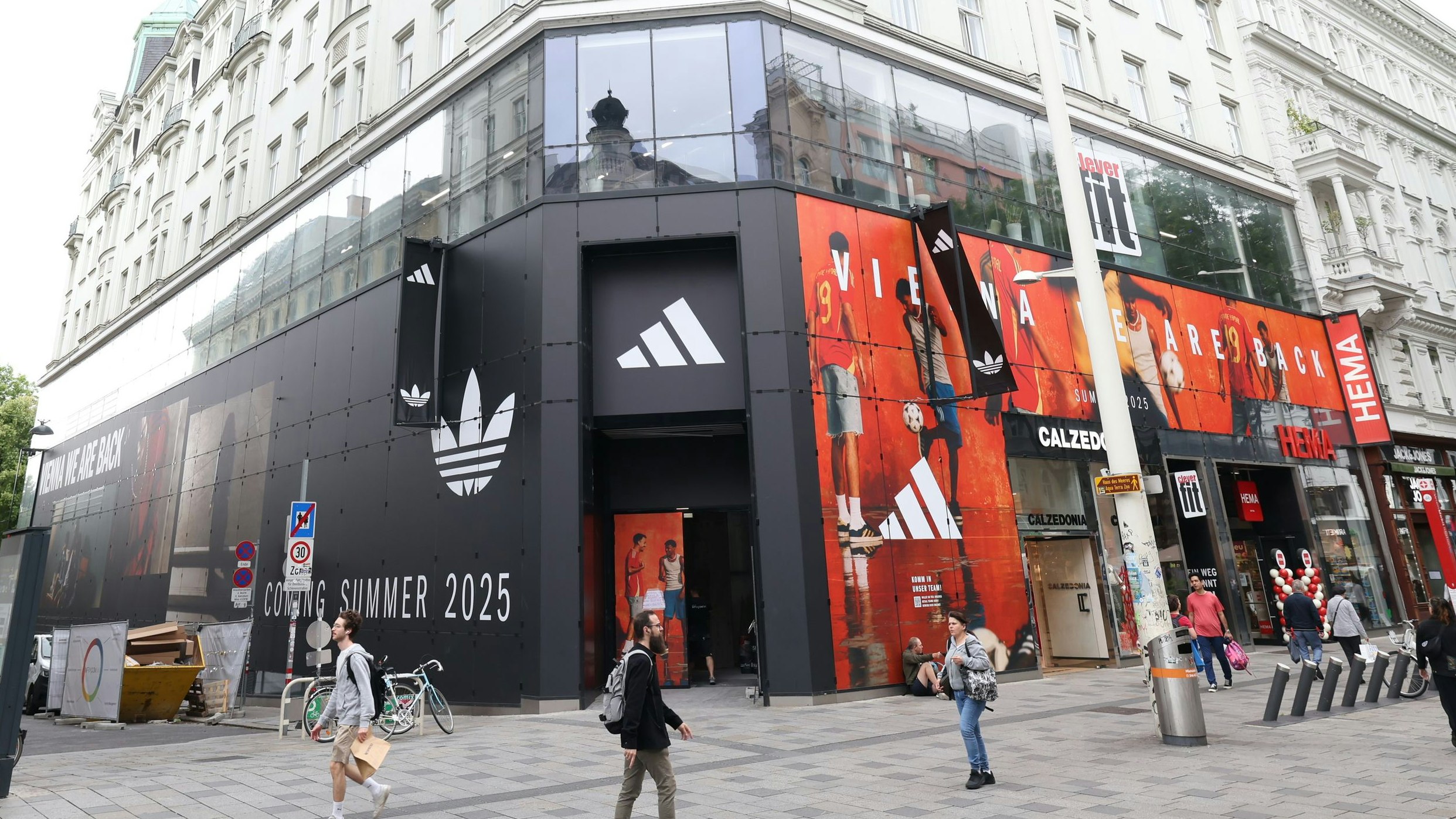 Heute.at - Olympia-Star auf Mahü: Adidas eröffnet heute Mega-Store