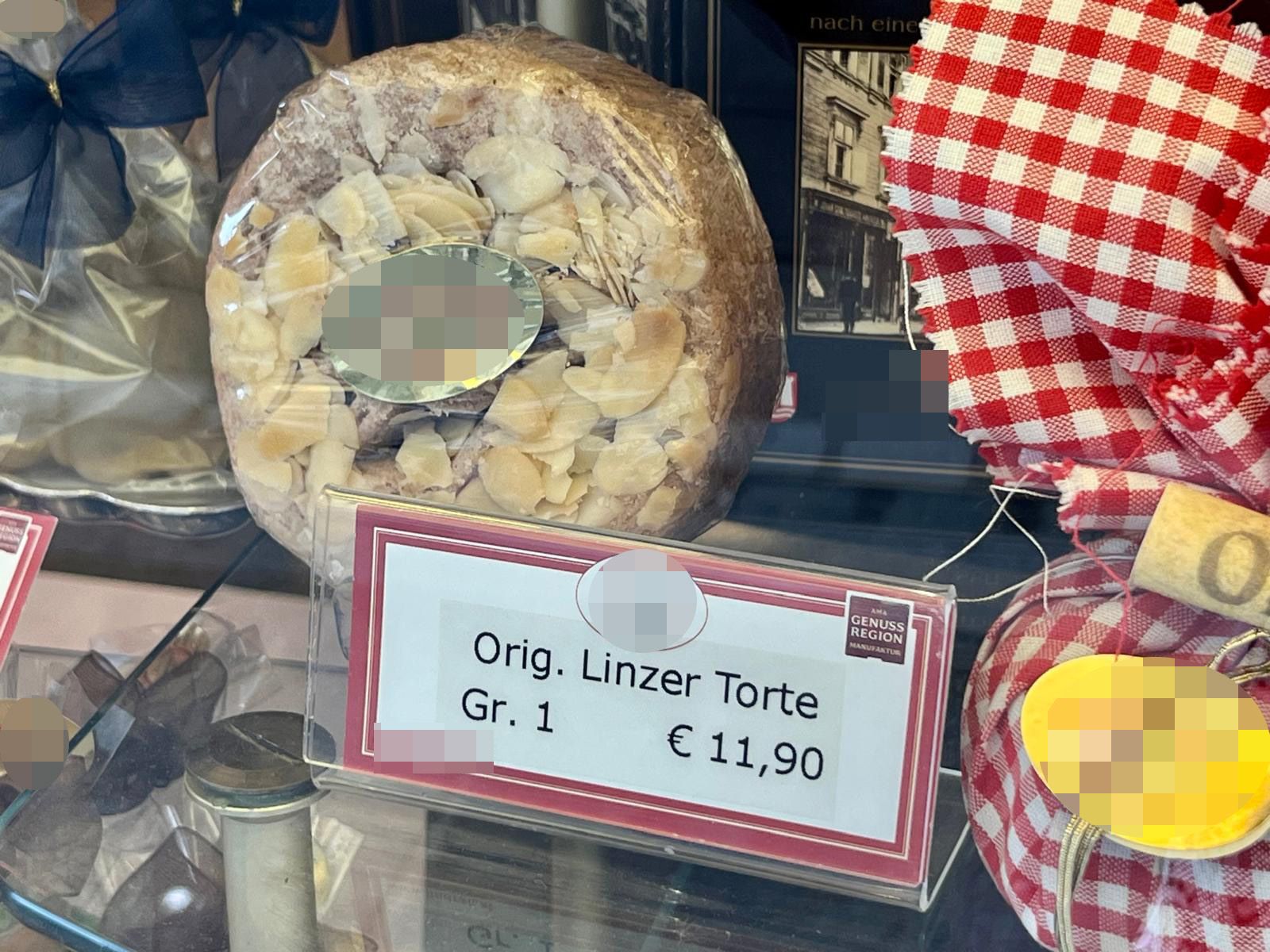 Beim Preis für den Mini-Kuchen verging dem Linzer die Lust auf Kalorien.