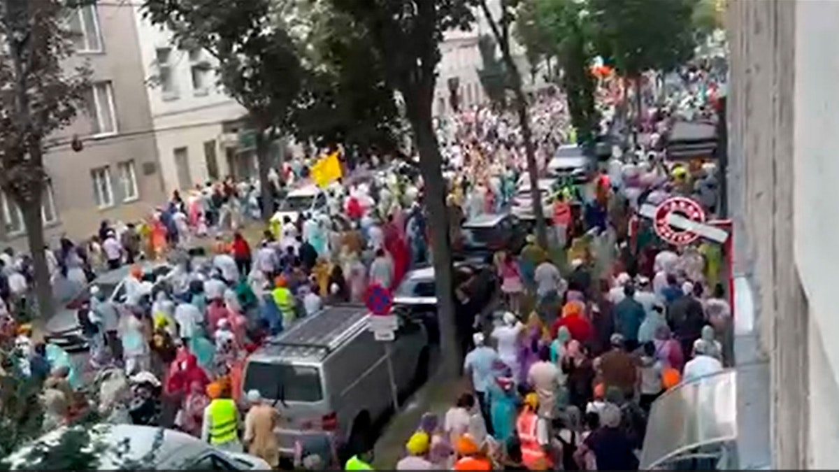 Festlicher Sikh-Umzug in Wien: Tausende feiern durch die Stadt