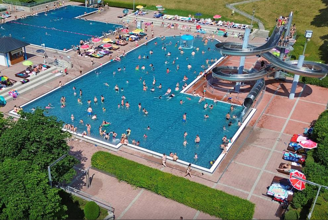 Die Tragödie ereignete sich am Mittwoch im Freibad Laakirchen (Bez. Gmunden).