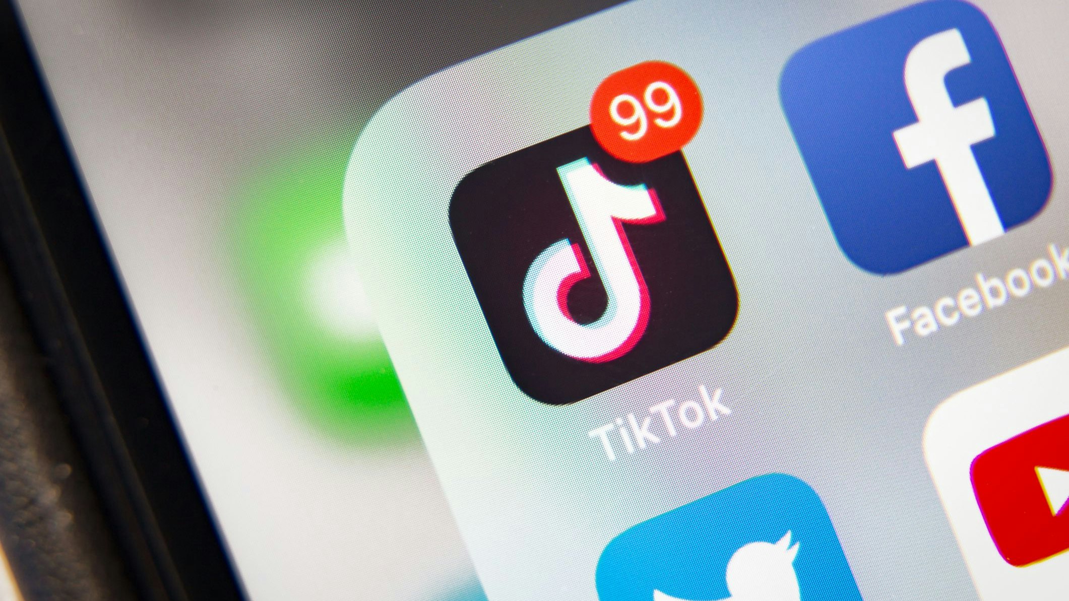 Heute.at - Regierung will knallhart gegen TikTok und Co. vorgehen