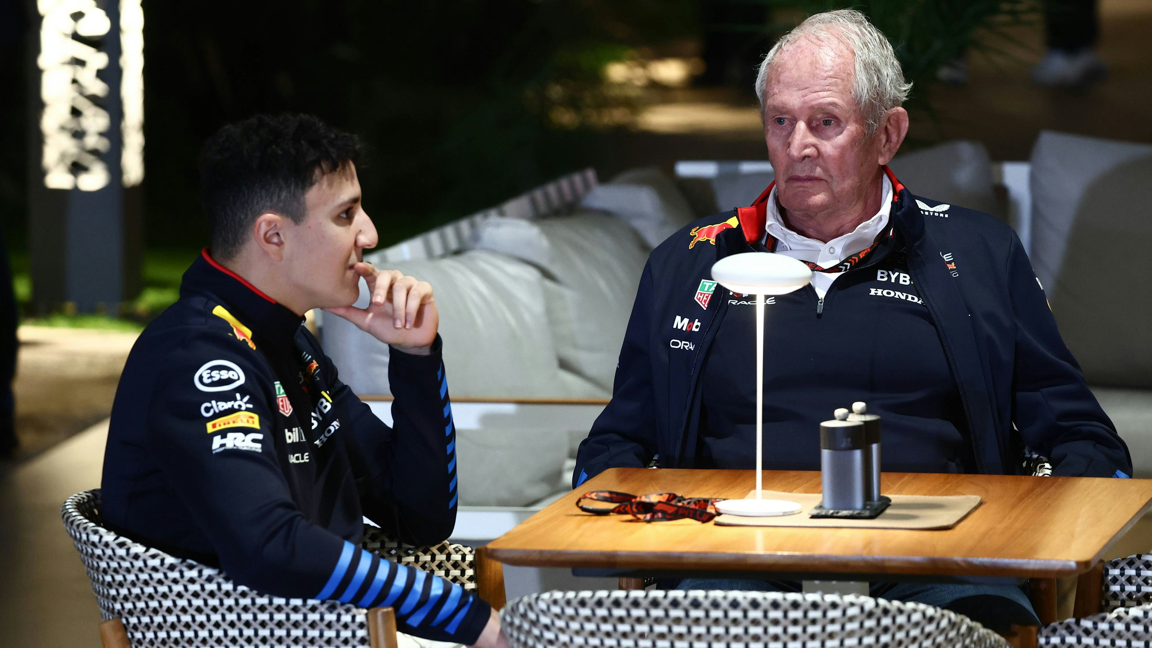 Isack Hadjar geht in der Formel 1 an den Start, auch dank der Hilfe von Red-Bull-Berater Helmut Marko. 
