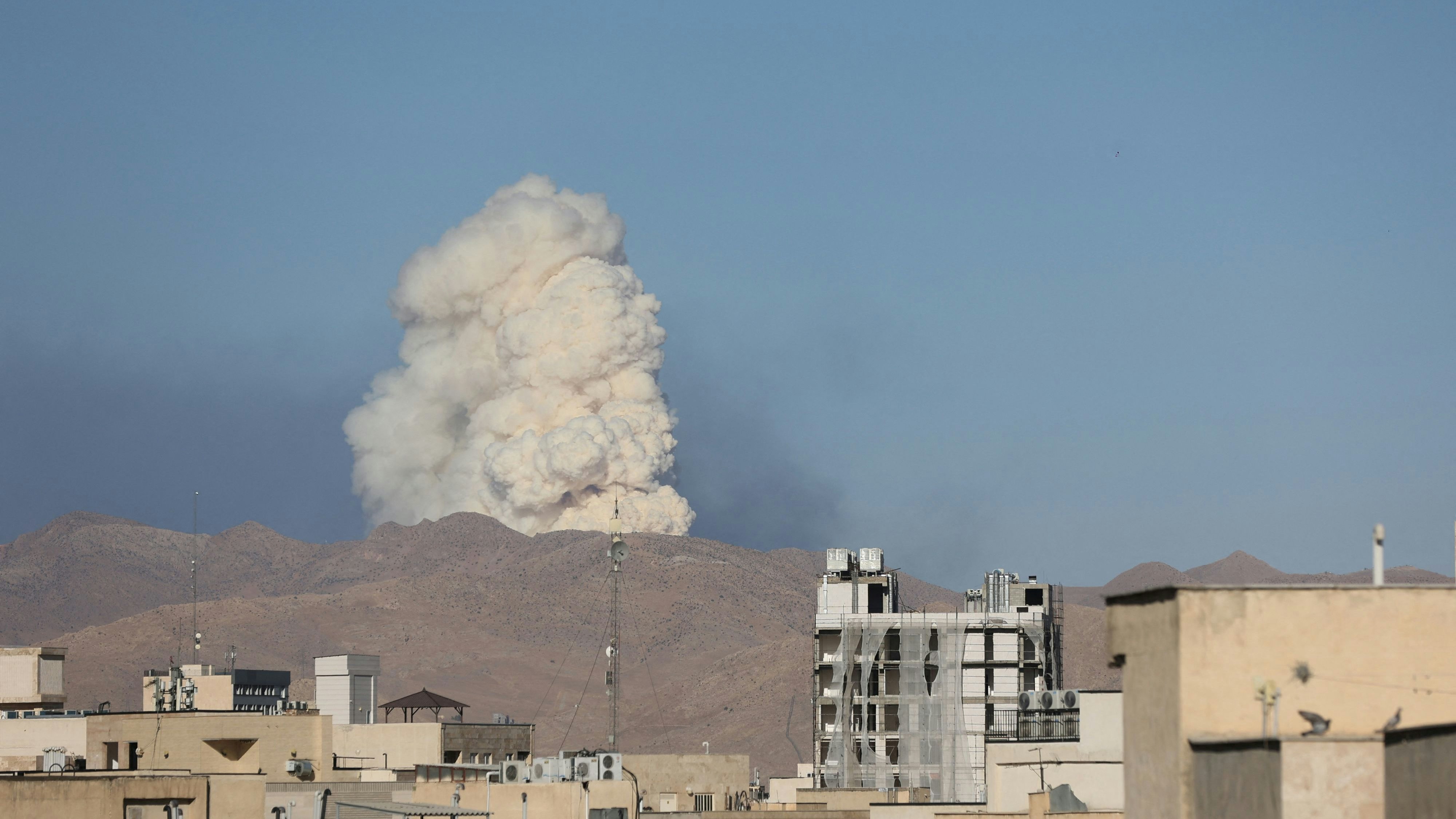 Heute.at - LIVE: Israel startet neue Angriffswelle auf den Iran