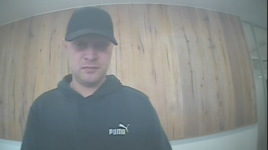 So sieht der unbekannte Täter aus, nach dem die Polizei fahndet.