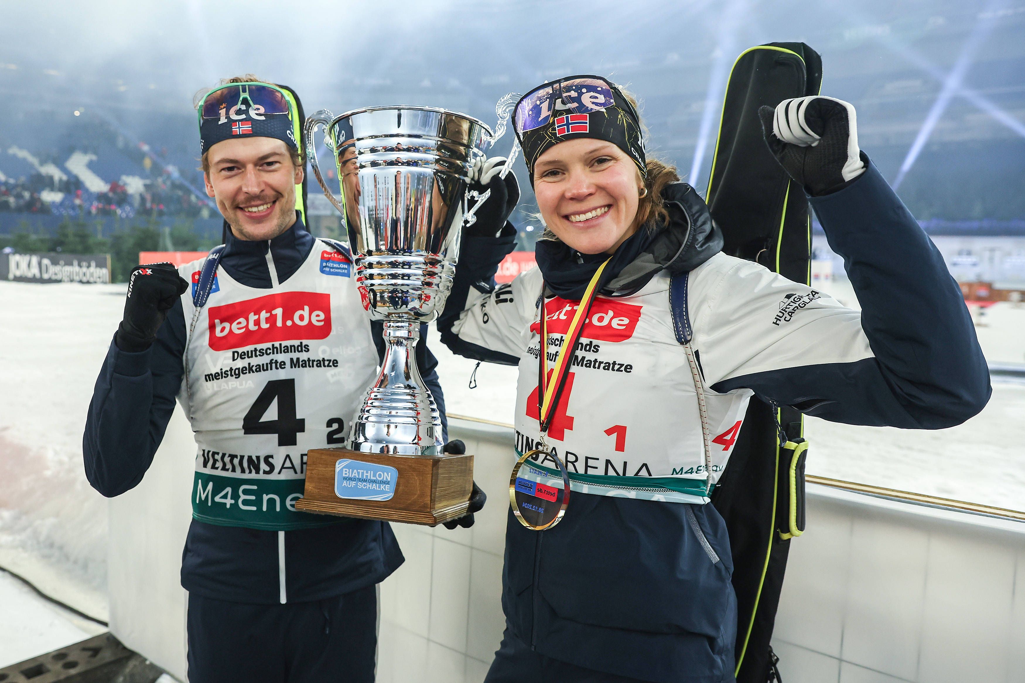 Karoline Knotten (r.) teilt gegen den Verband aus.