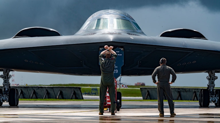 Die Mission dauerte 37 Stunden. In dieser Zeit warfen die USA 14 bunkerbrechende Bomben auf die Nuklearanlagen des Iran ab. Präsident Trump sieht einen vollen Erfolg, Militär-Experten raten zur Vorsicht. Der 