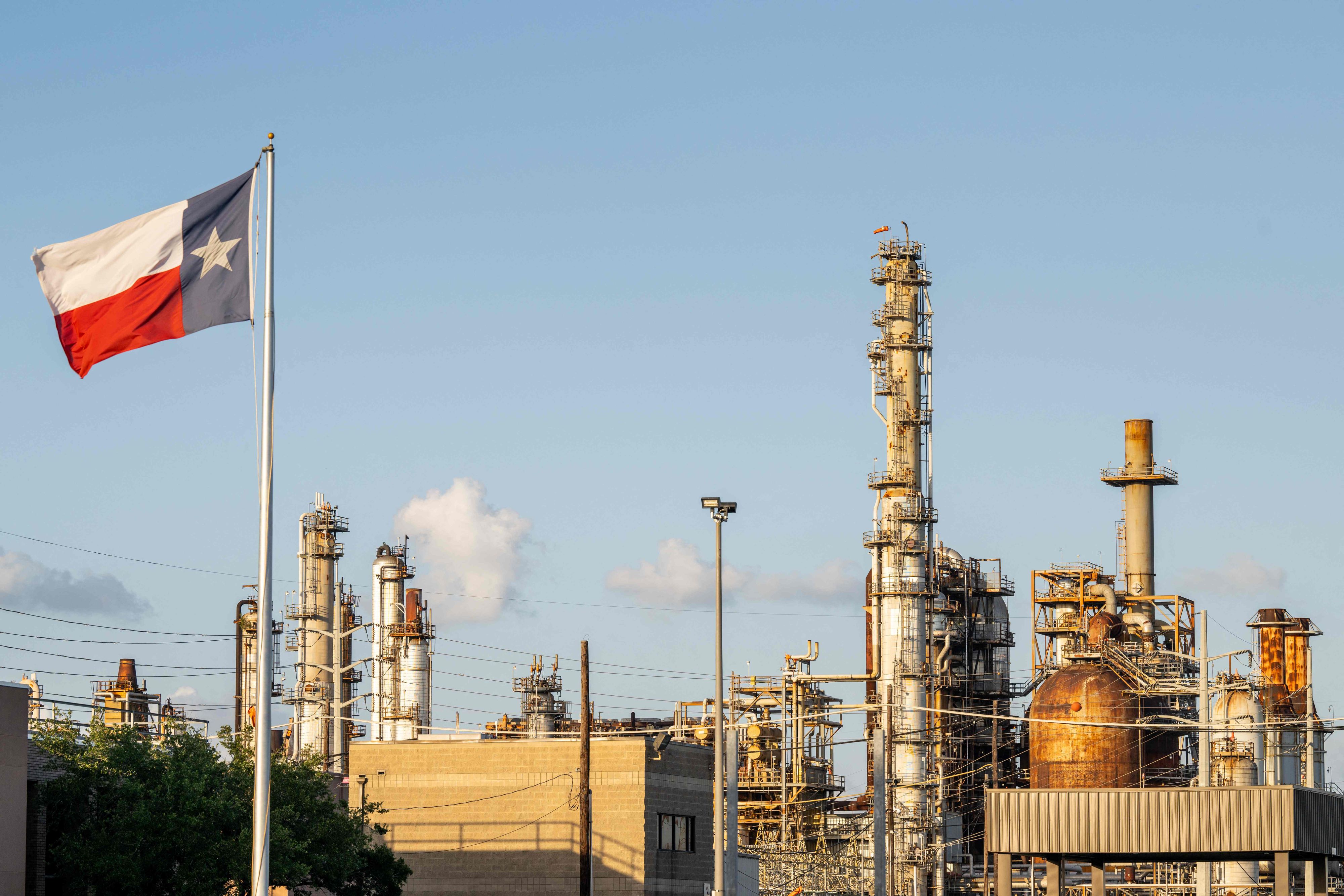 Investoren erwarten, dass es nach dem US-Angriff im Iran einen erneuten Sprung im Ölpreis geben wird.