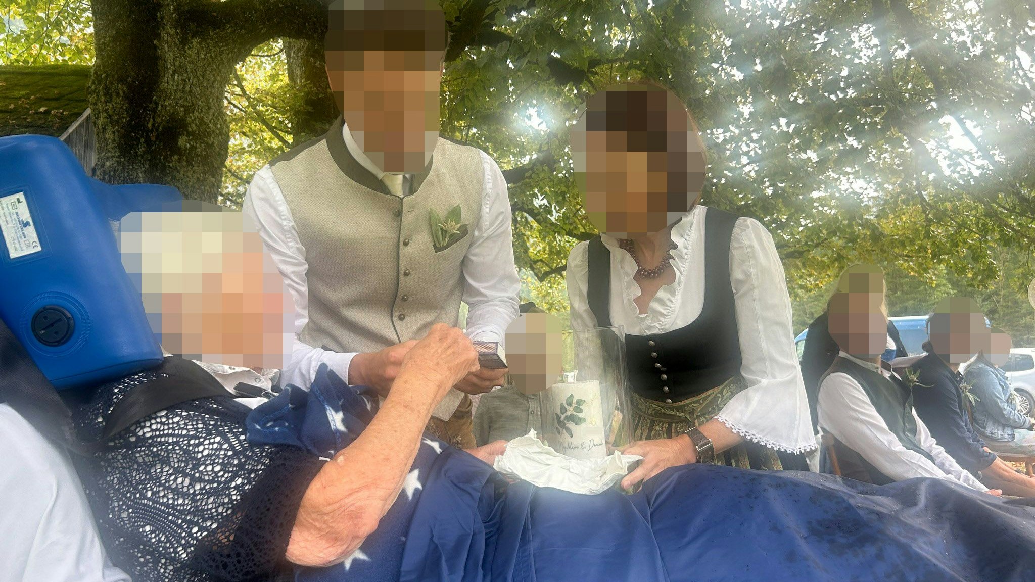 Heute.at - So schön – todkranke Oma bei Hochzeit des Enkerls