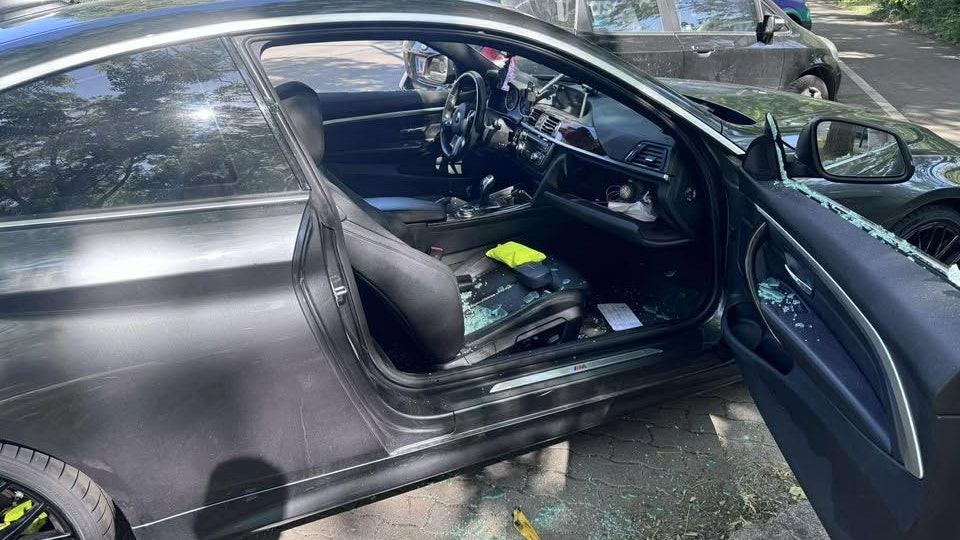 Heute.at - Autoknacker wüten wieder! Wiener BMW-Lenker fassungslos