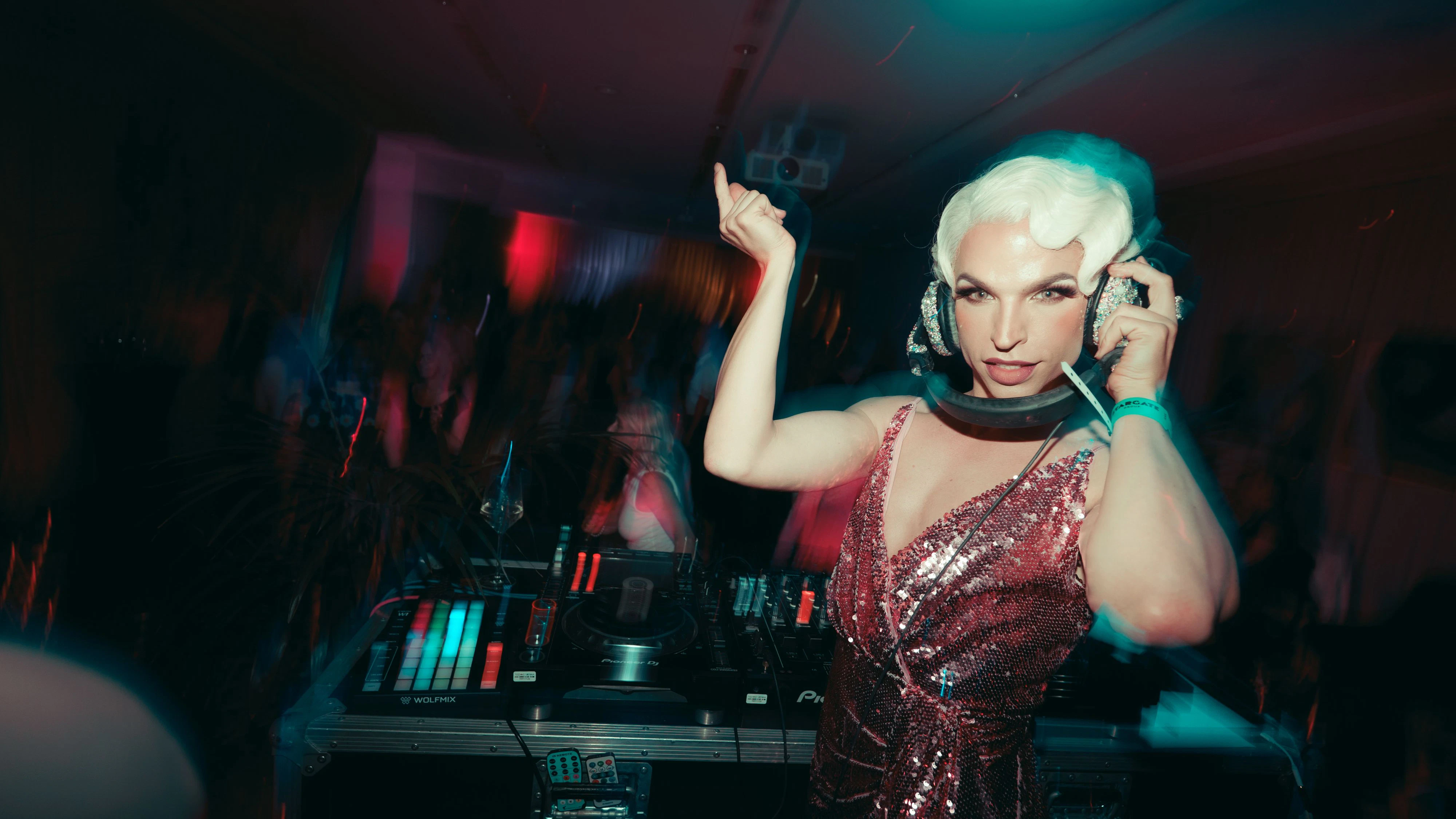 Drag-Star Tamara Mascara sorgte für ordentliche Stimmung. 