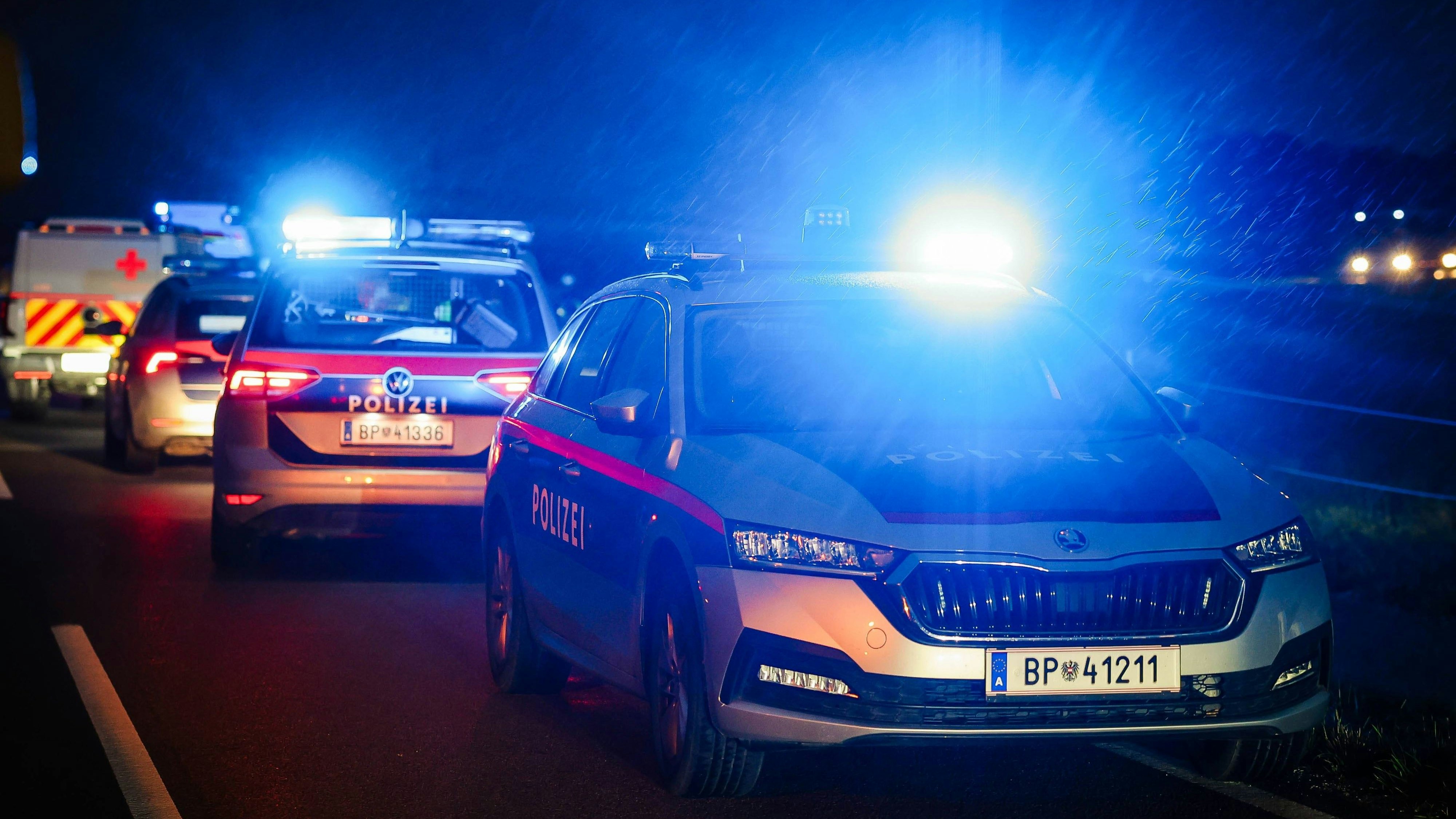 Heute.at - Unbekannter schlägt Mann (65) nieder und flüchtet