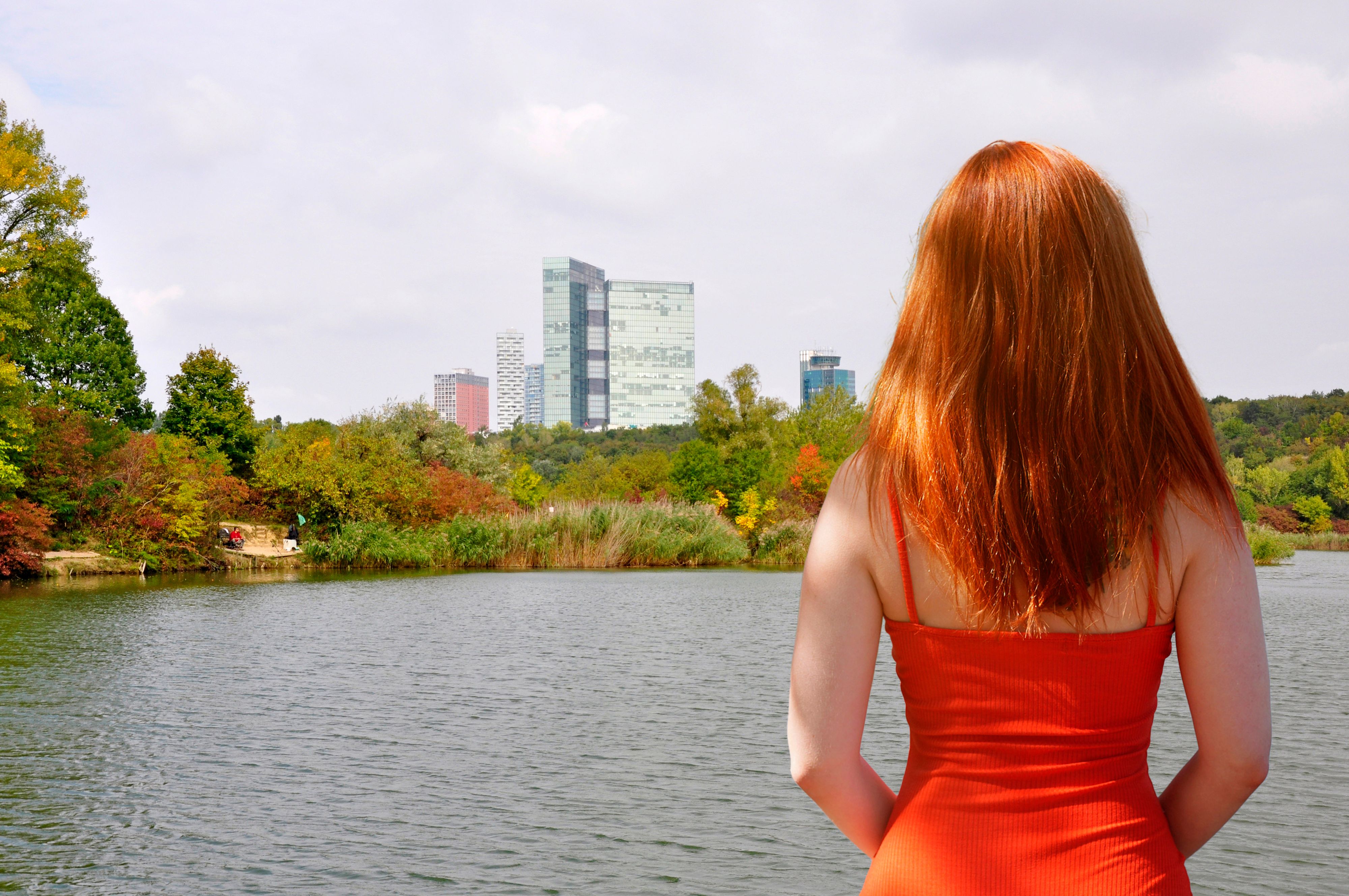 Das Opfer wurde am Wienerbergteich in ein Gebüsch gezerrt (Symbolbild).