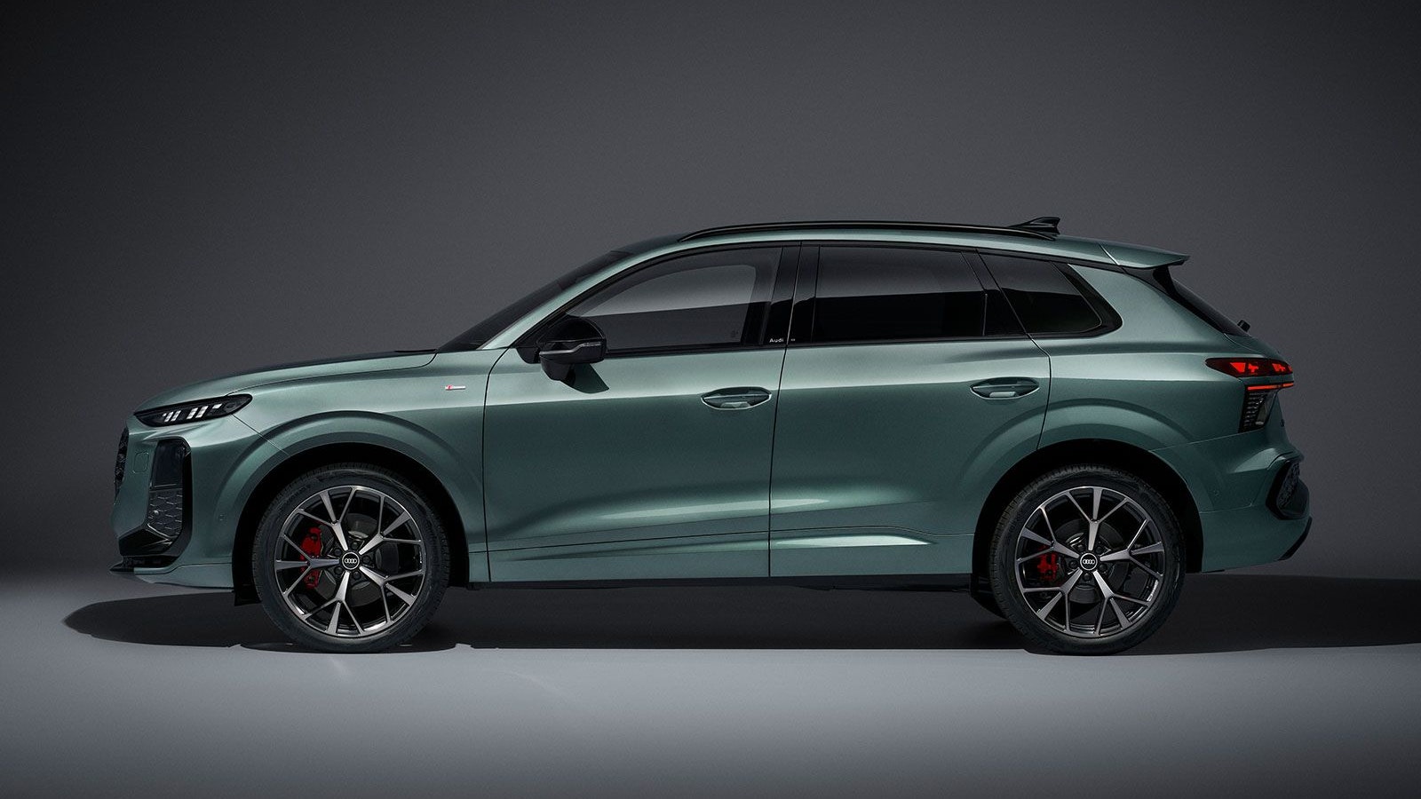 Heute.at - Weltpremiere: Der neue Audi Q3 hebt ab