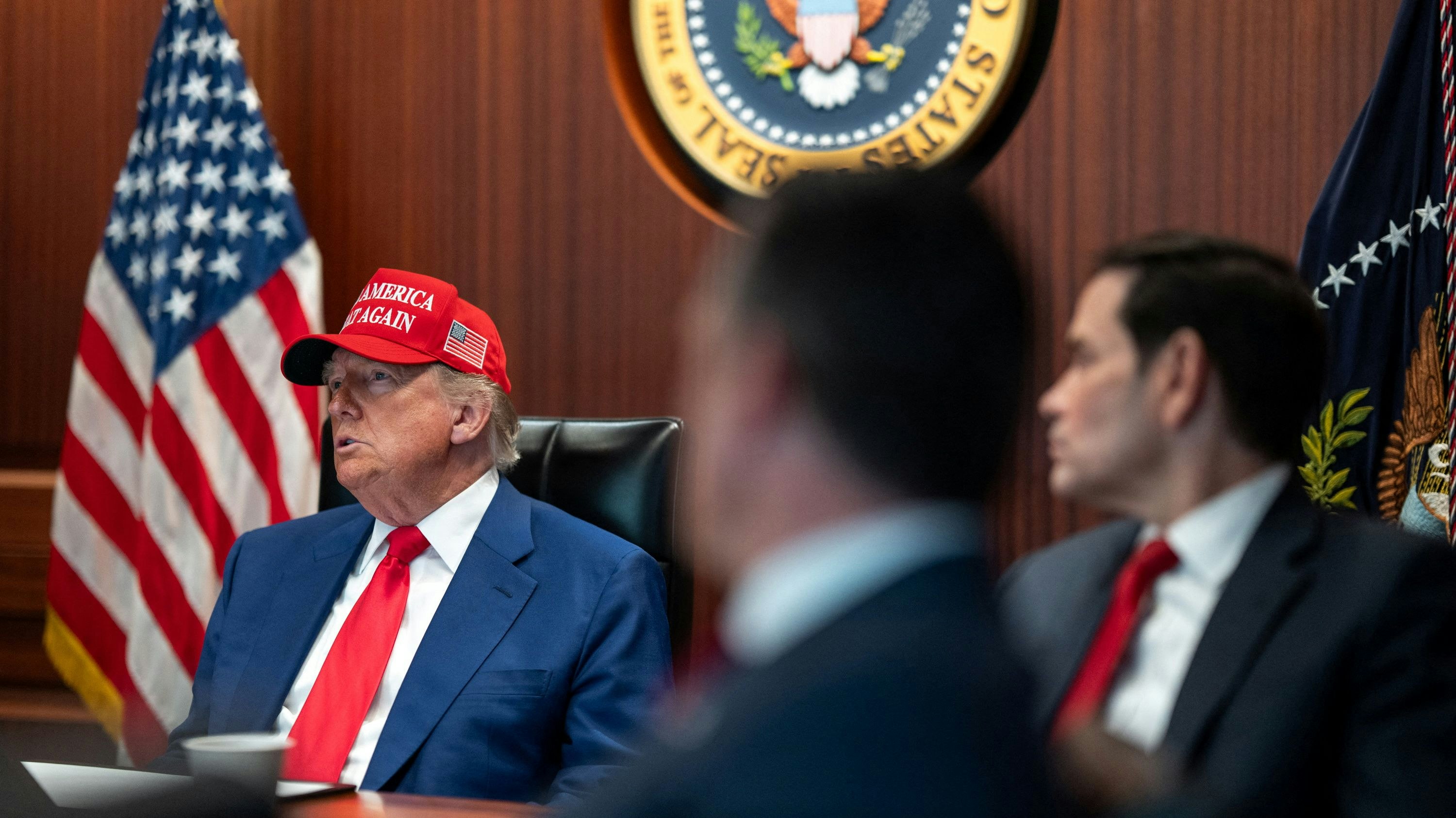 Heute.at - Angriff auf US-Basen – Welt wartet auf Trumps Reaktion