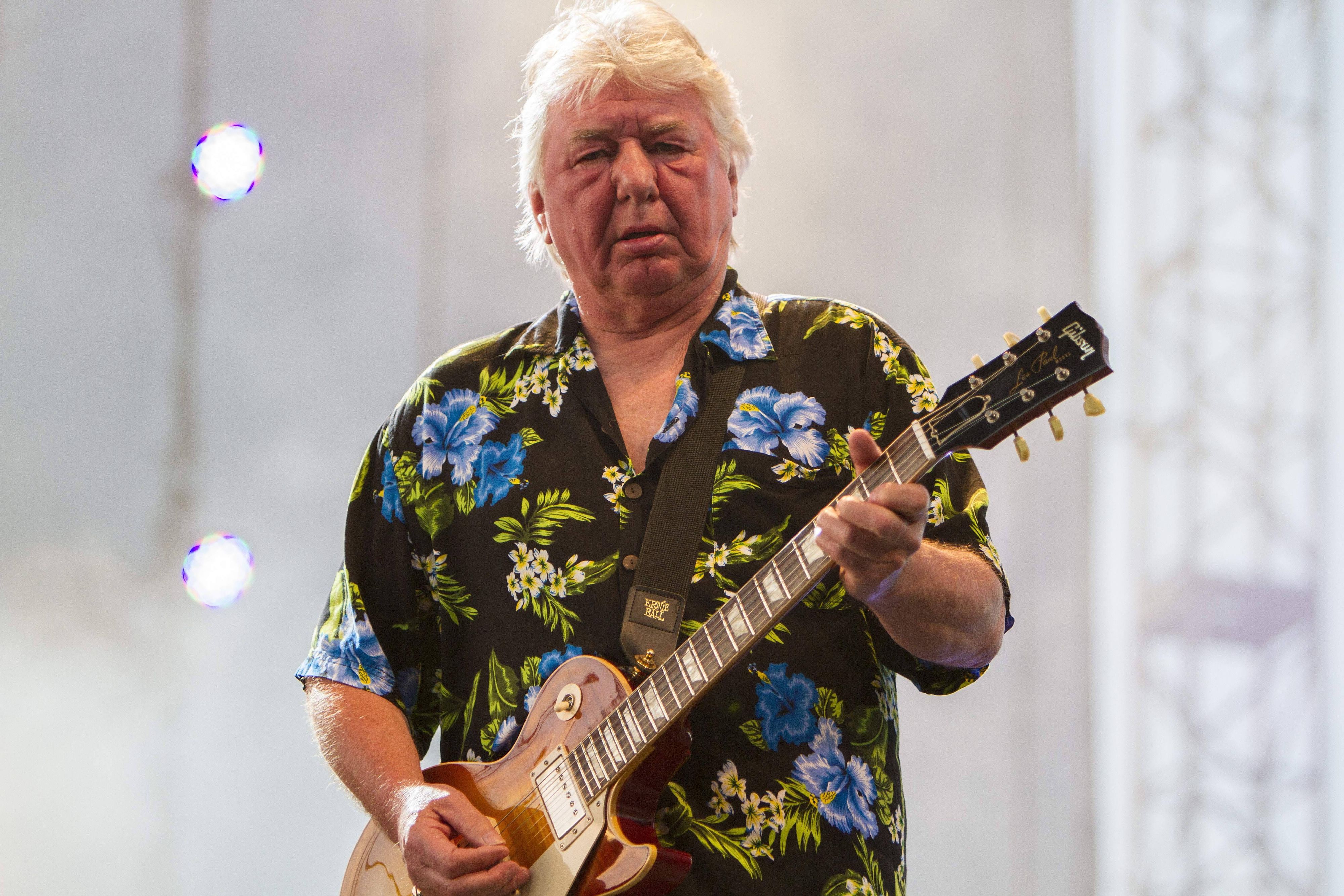 <strong>Mick Ralphs</strong> wurde in Stoke Lacy in England geboren. Mit den Bands <strong>Mott the Hoople</strong> und <strong>Bad Company</strong> schrieb er Rockgeschichte.