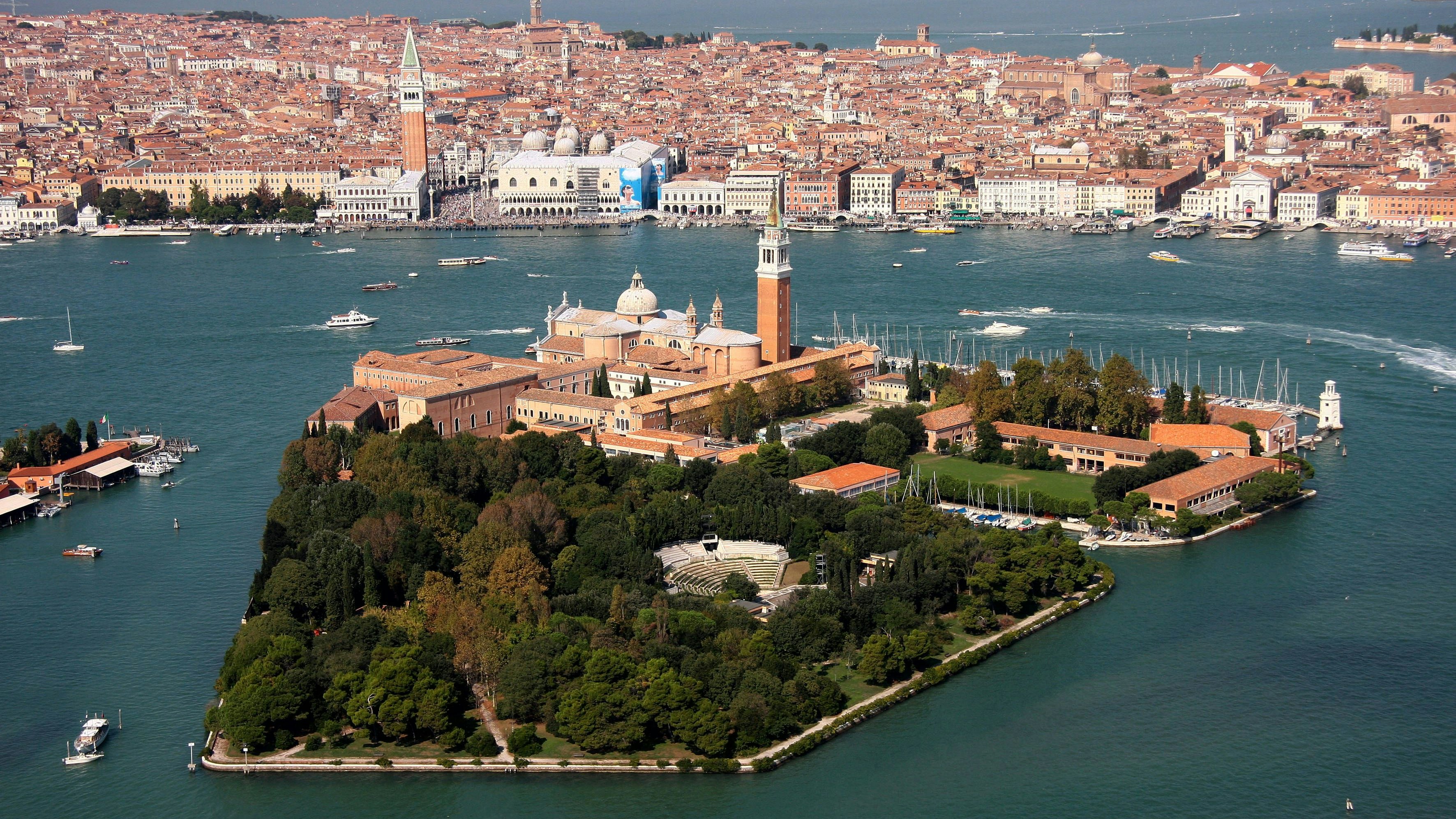 Das Paar wird sich am Mittwoch auf der Insel San Giorgio Maggiore das Jawort geben.