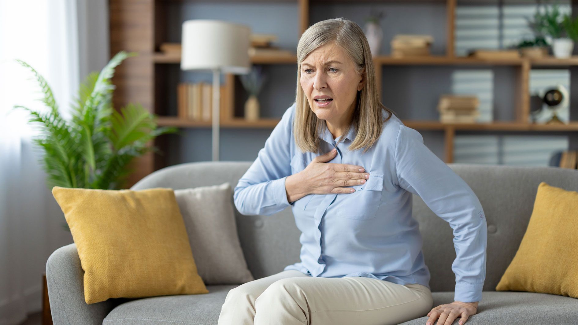 Frauen erleiden während einem Herzinfarkt mehr Blutungskomplikationen.