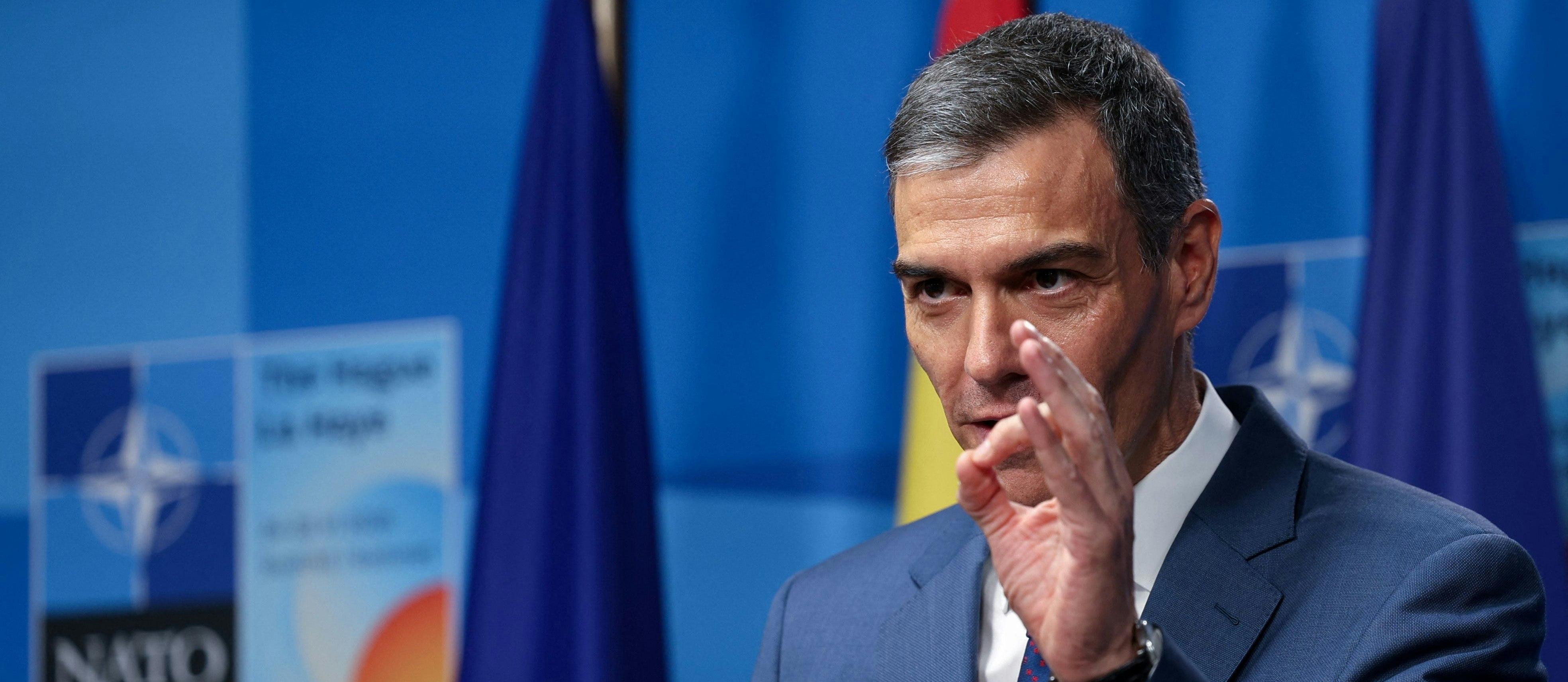 Spaniens Premierminister Pedro Sánchez will weniger aufrüsten und kassierte dafür Trump-Schelte