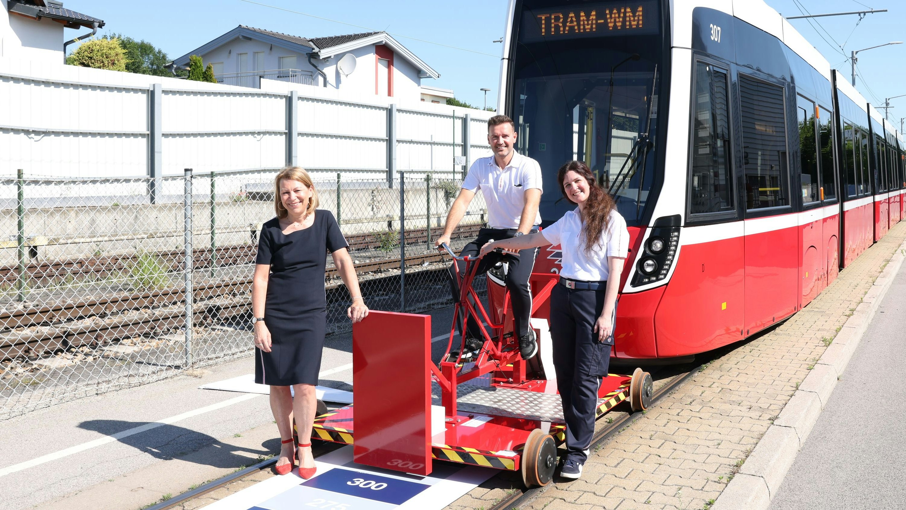 Heute.at - Tram-Curling und Zielbremsen: Bim-Fahrer im WM-Fieber