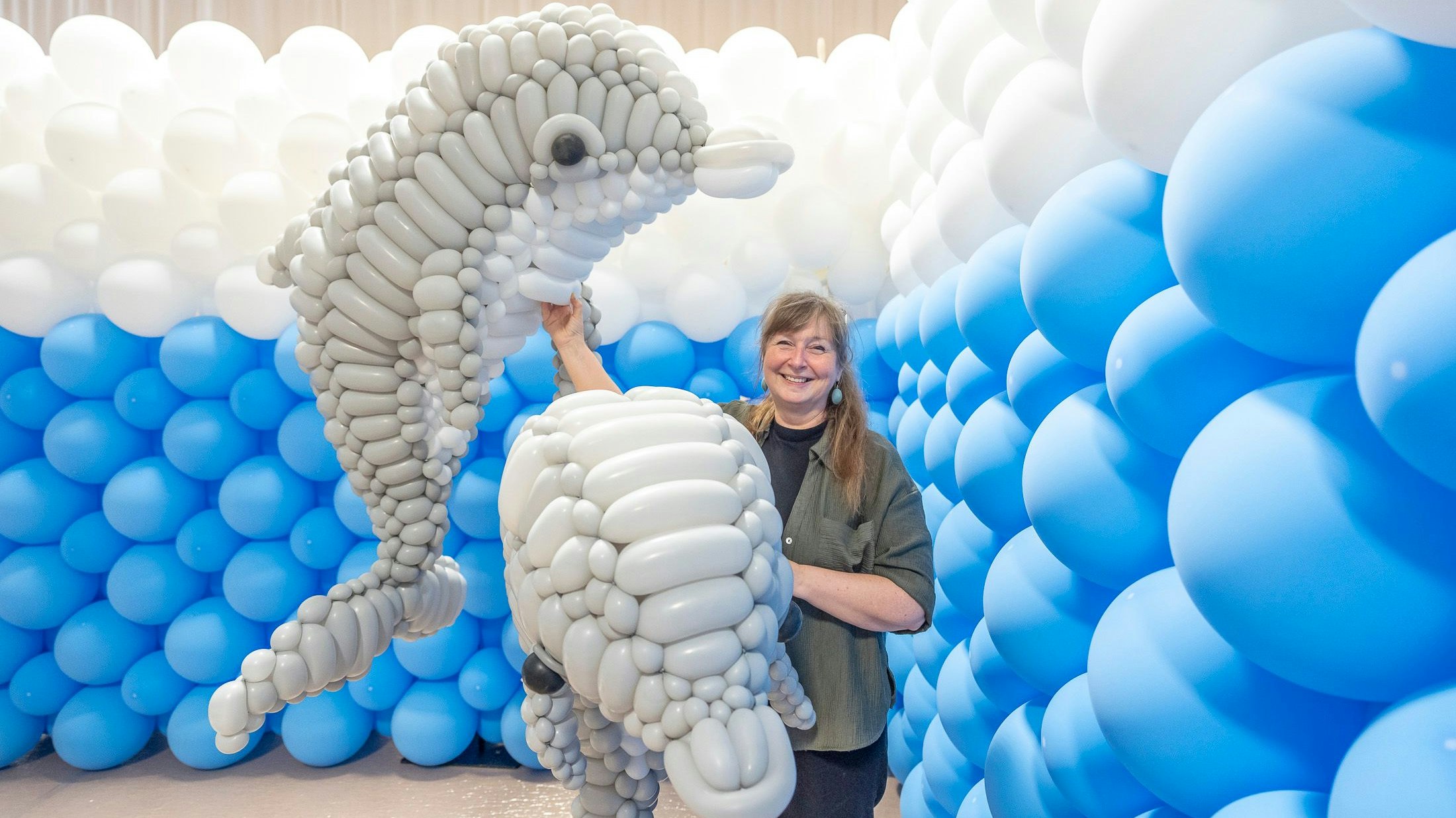 Heute.at - Luftige Sensation – Kunstwerke aus 500.000 Ballons