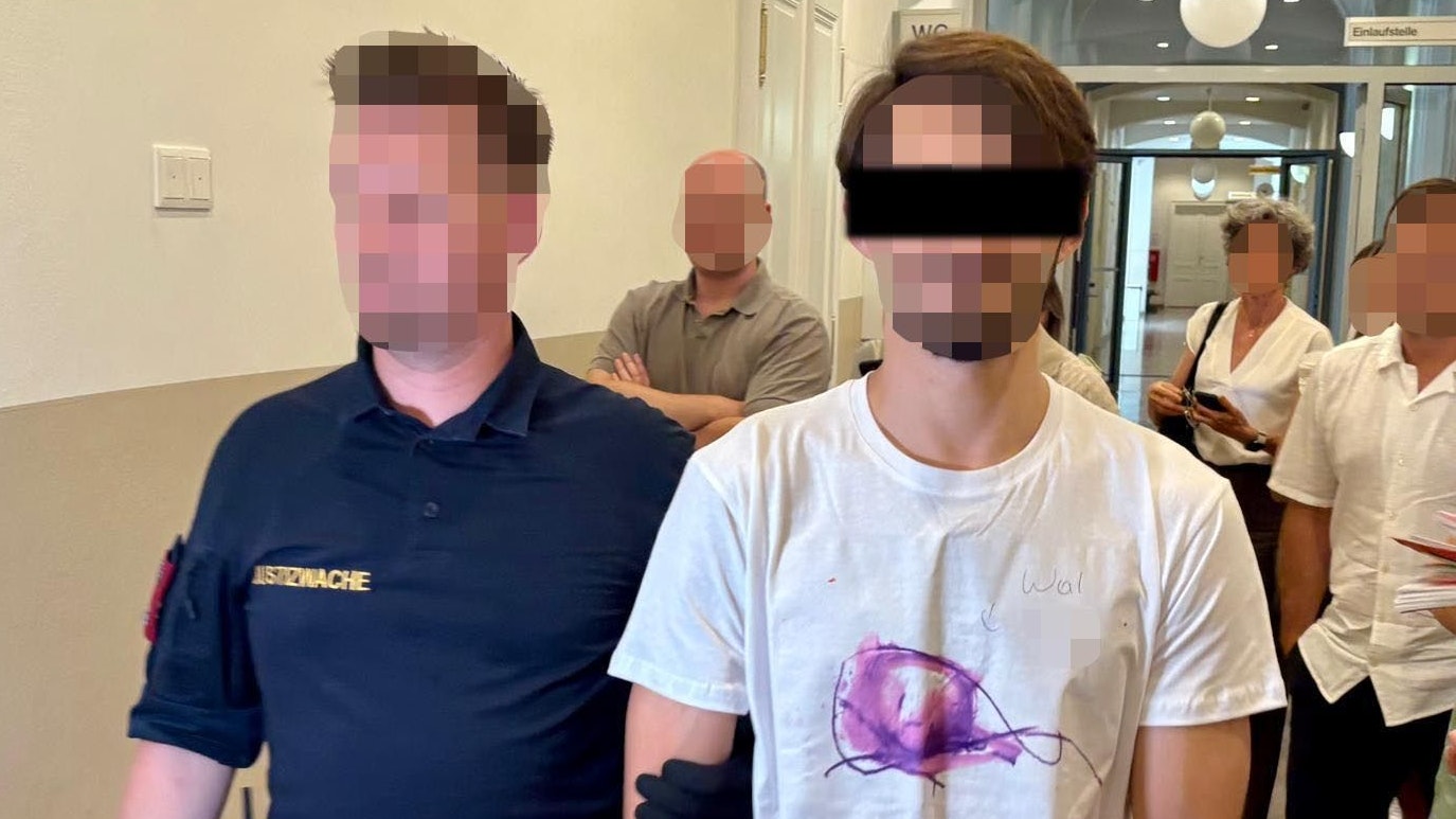 Baby mit Schädel-Hirn-Trauma: Vater in Wr. Neustadt vor Gericht