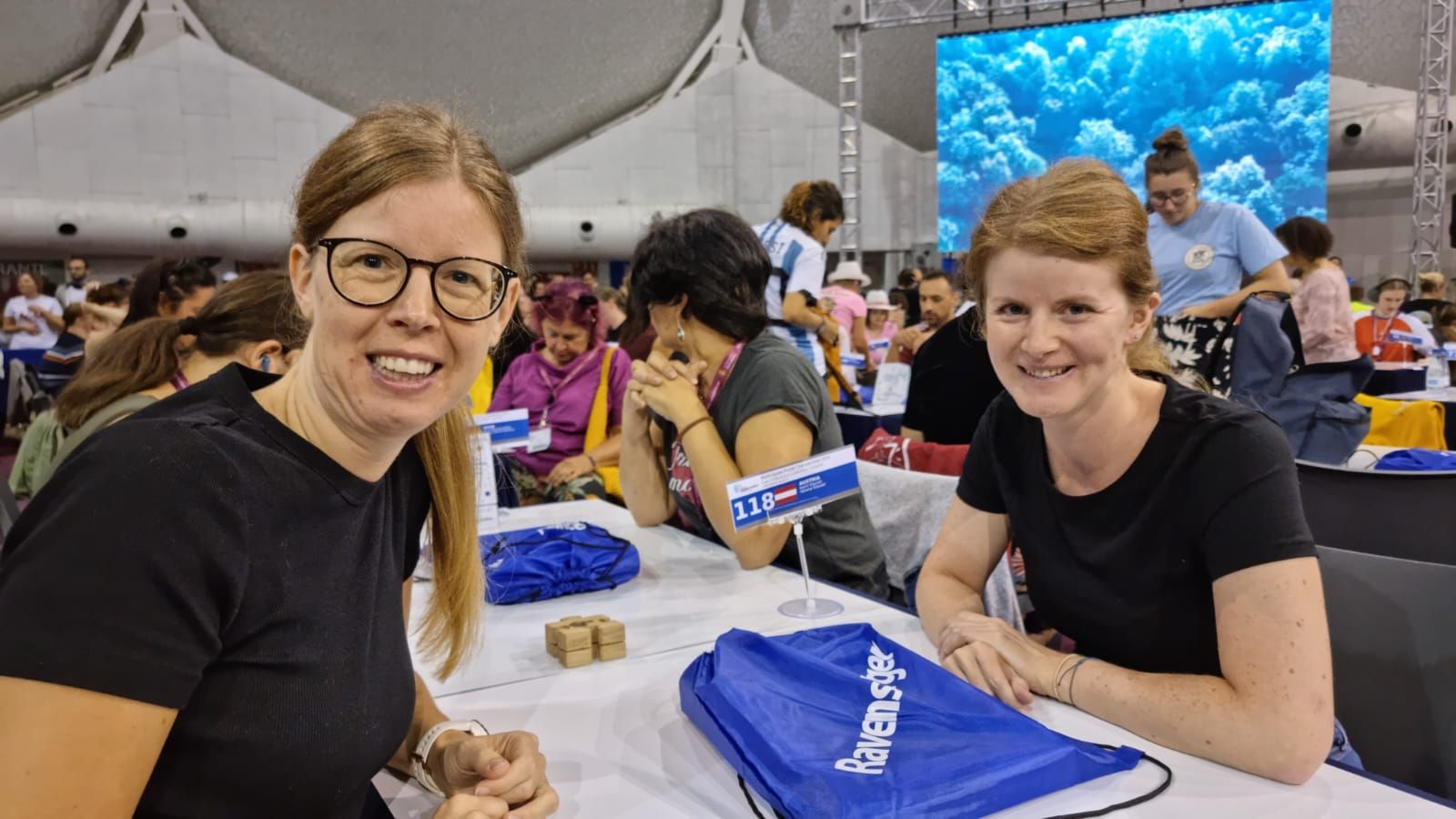 Karin Klauser (l.) mit Schwester Verena – sie gelten als Favoriten.