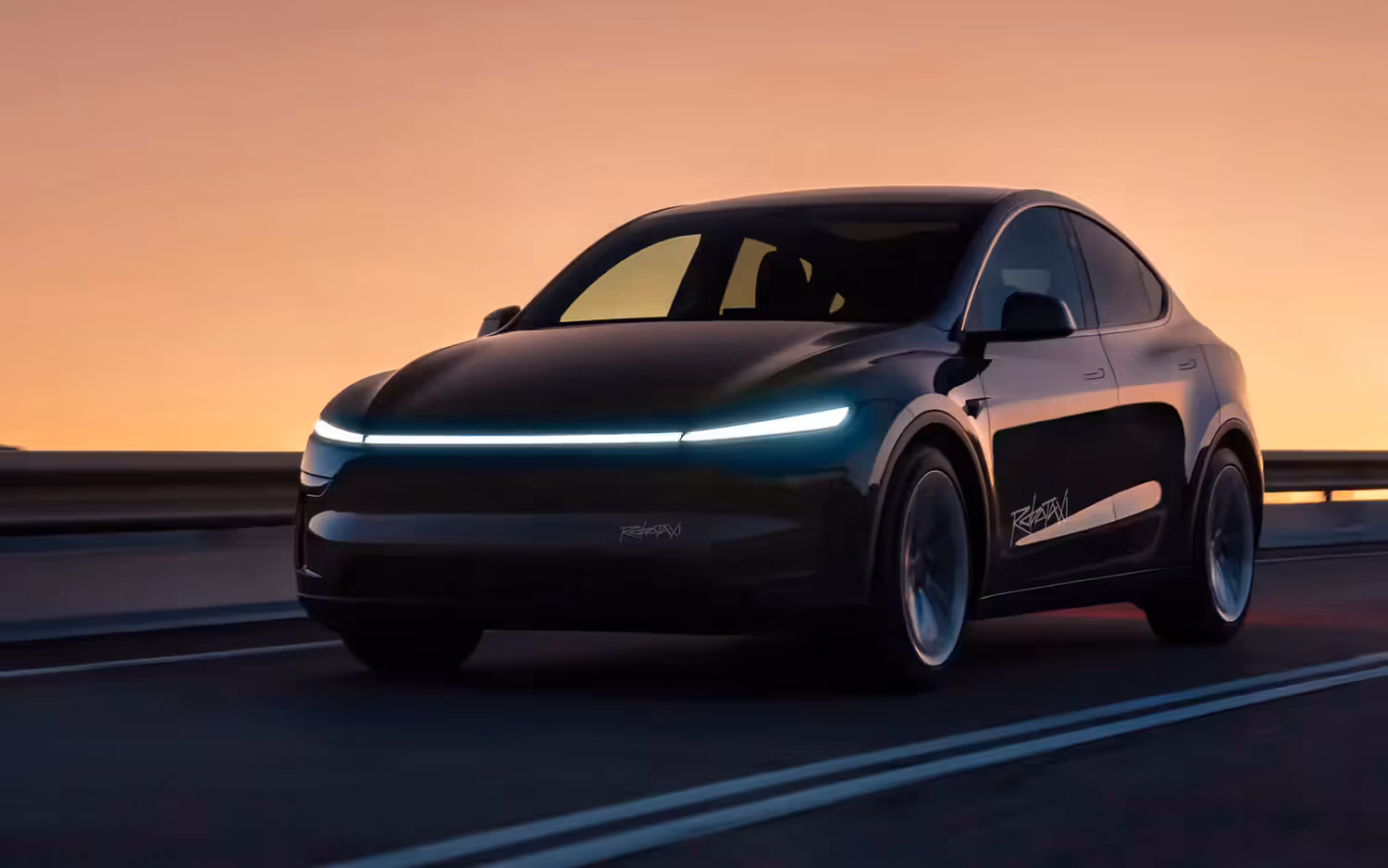 Tesla testet in Austin fahrerlose Robotaxis mit einem Safety Monitor an Bord.