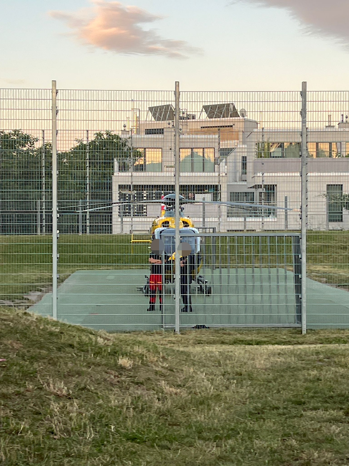 Das Mädchen (2) wurde mittels Rettungshubschrauber abtransportiert