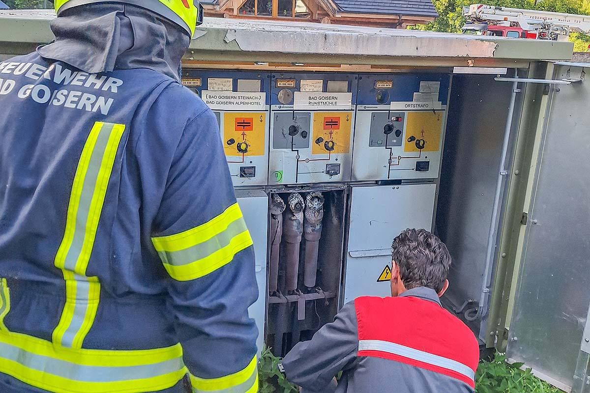 Ein Brand in einer Trafostation in Bad Goisern (Bez. Gmunden) sorgte für ein stundenlanges Blackout.