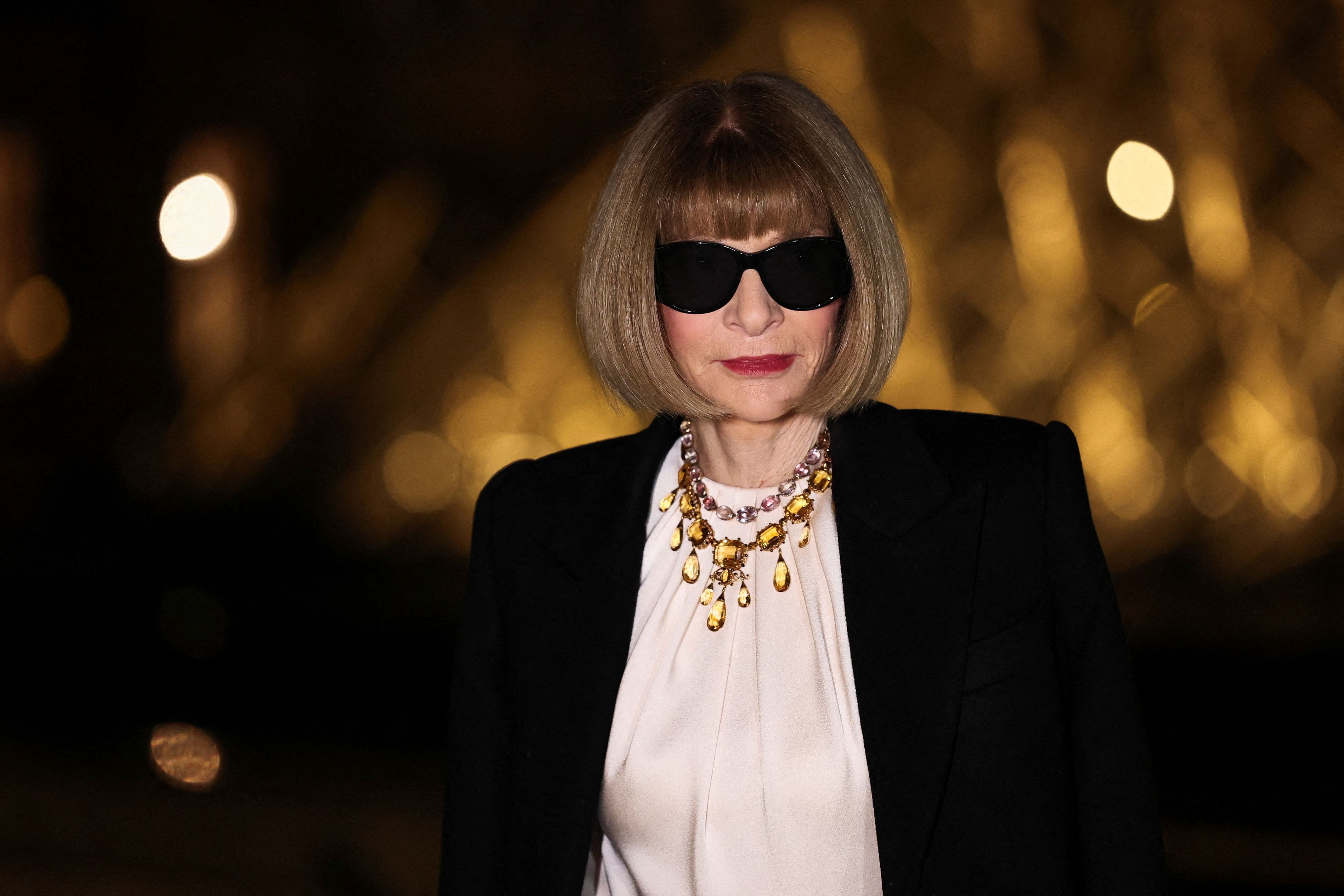 Anna Wintour gilt als eine der einflussreichsten Persönlichkeiten in der Modeindustrie – jetzt tritt sie als 