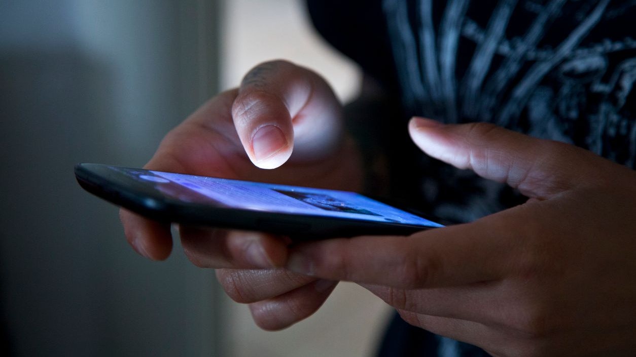 Heute.at - Neuer Koalitionsstreit um Handy-Überwachung entbrannt